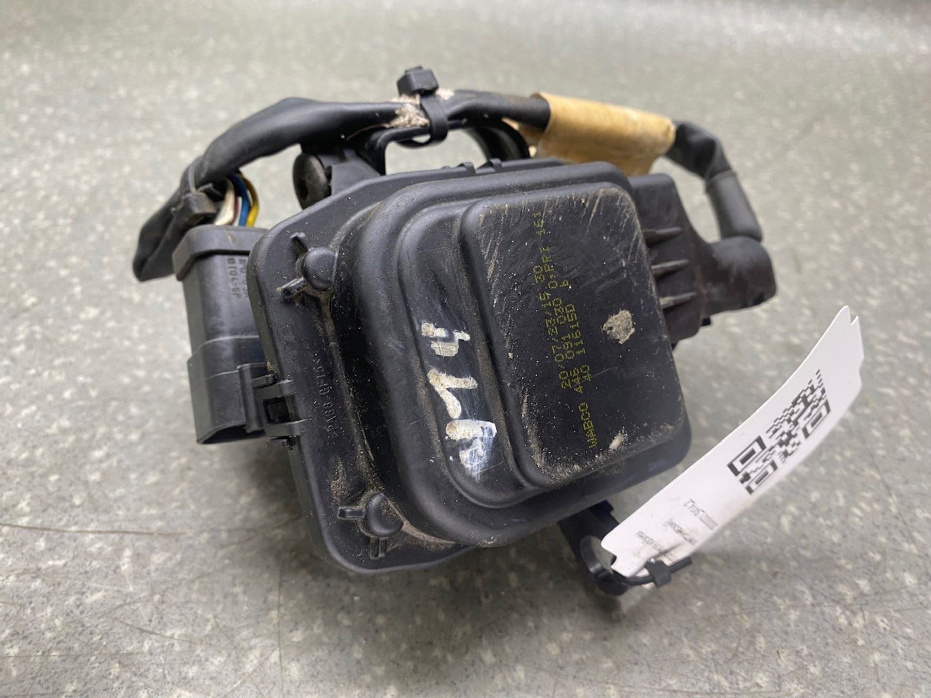 photo-1