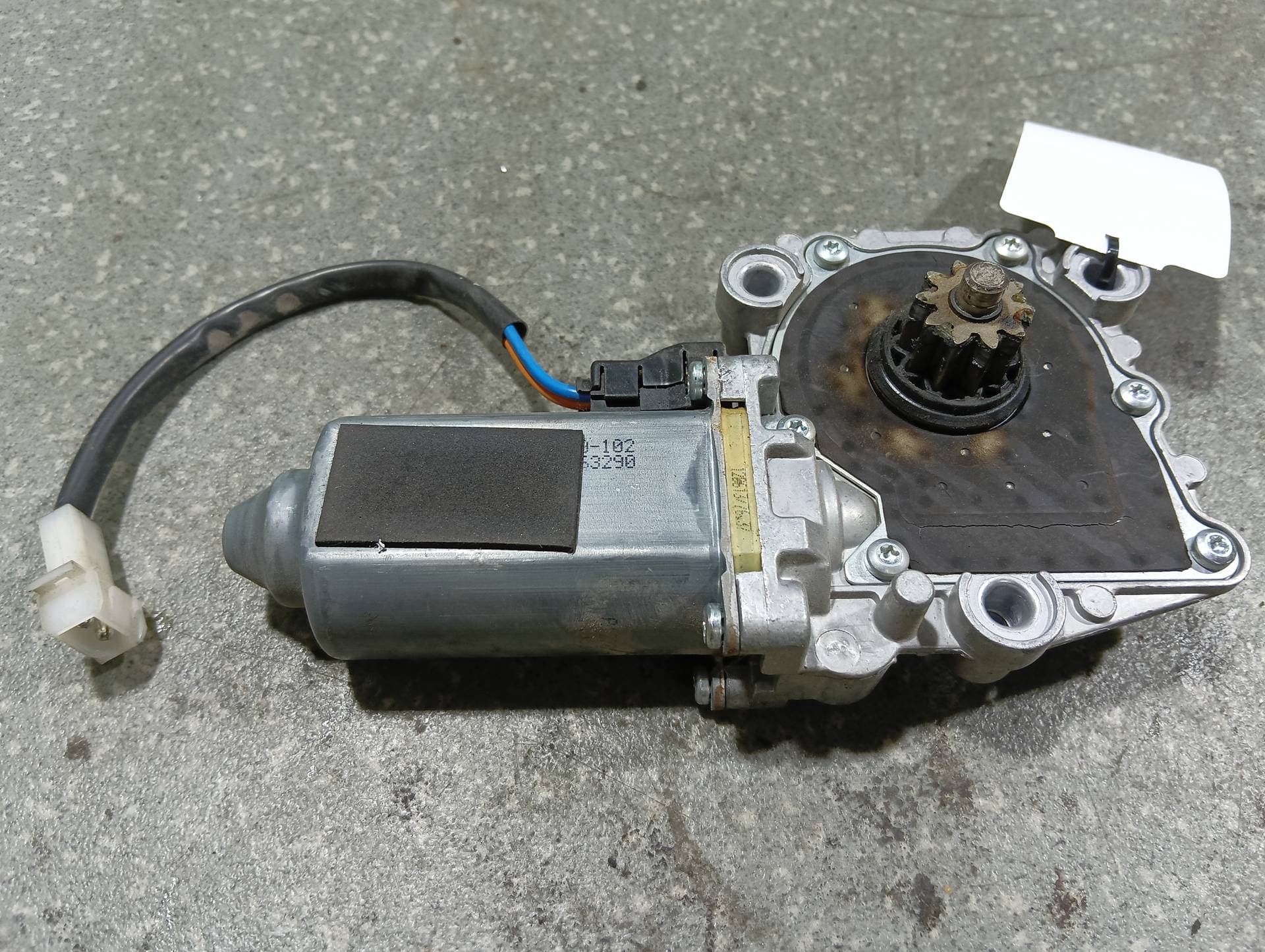 photo-1