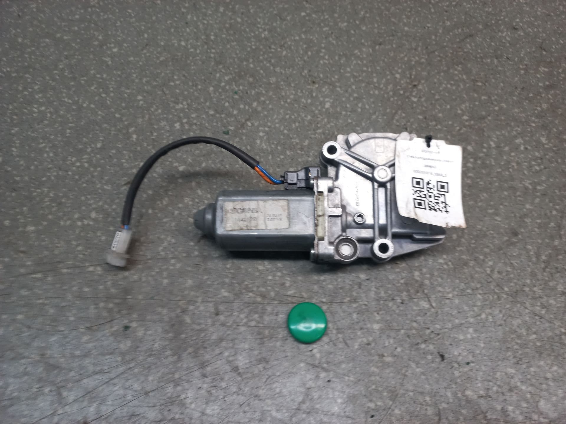 photo-0