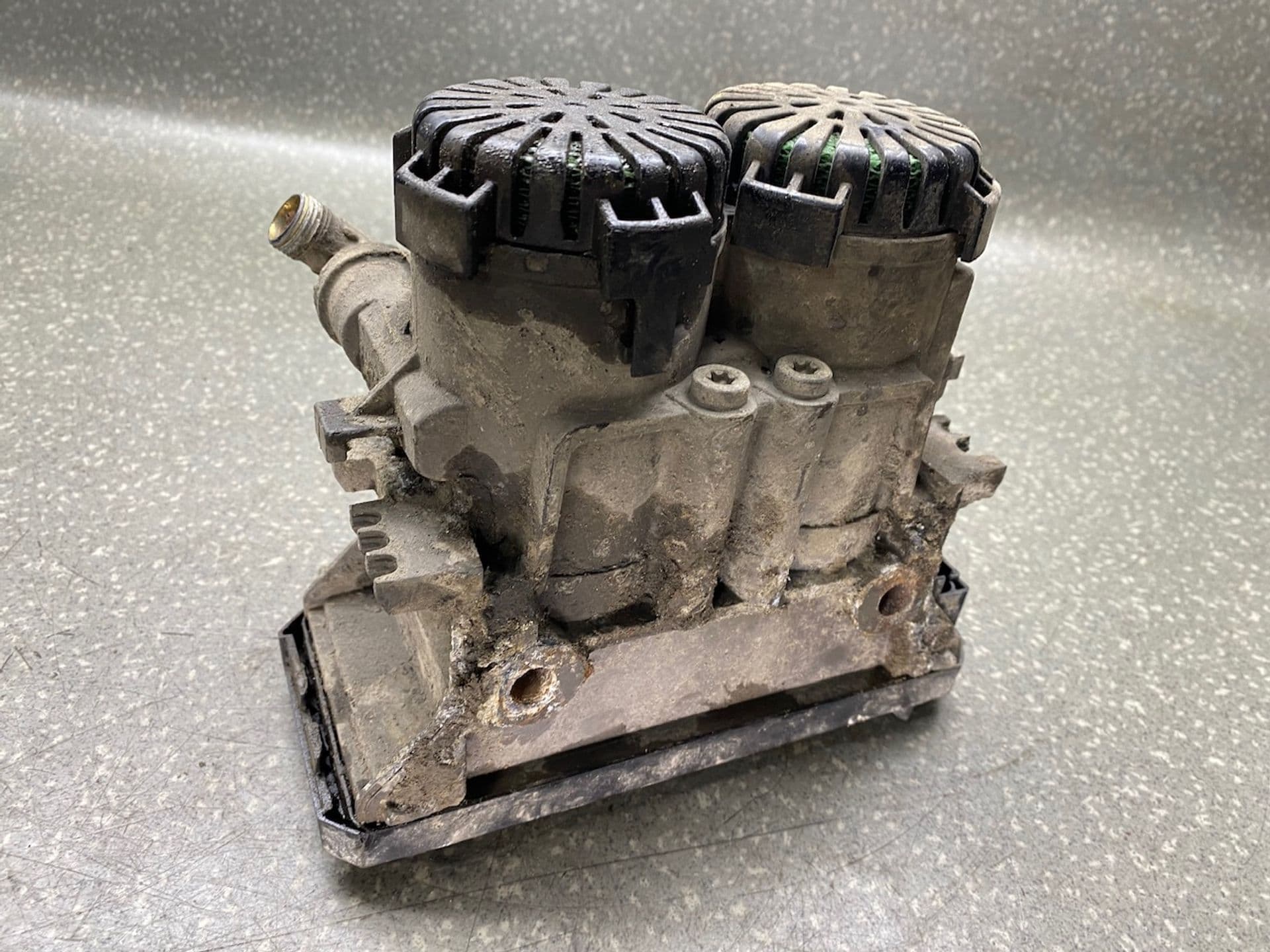 photo-1