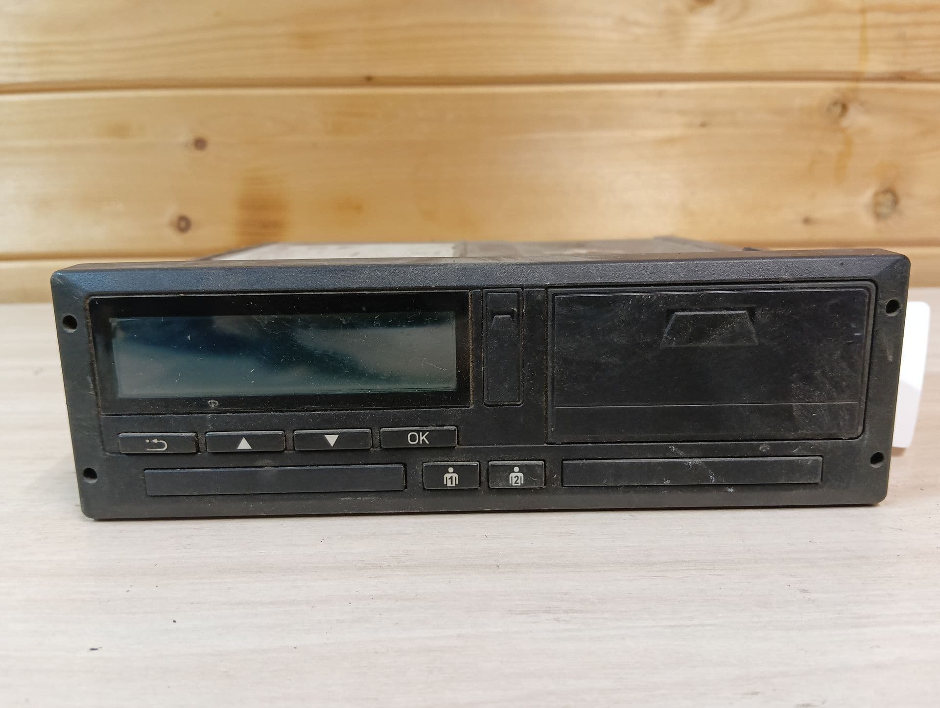 photo-0