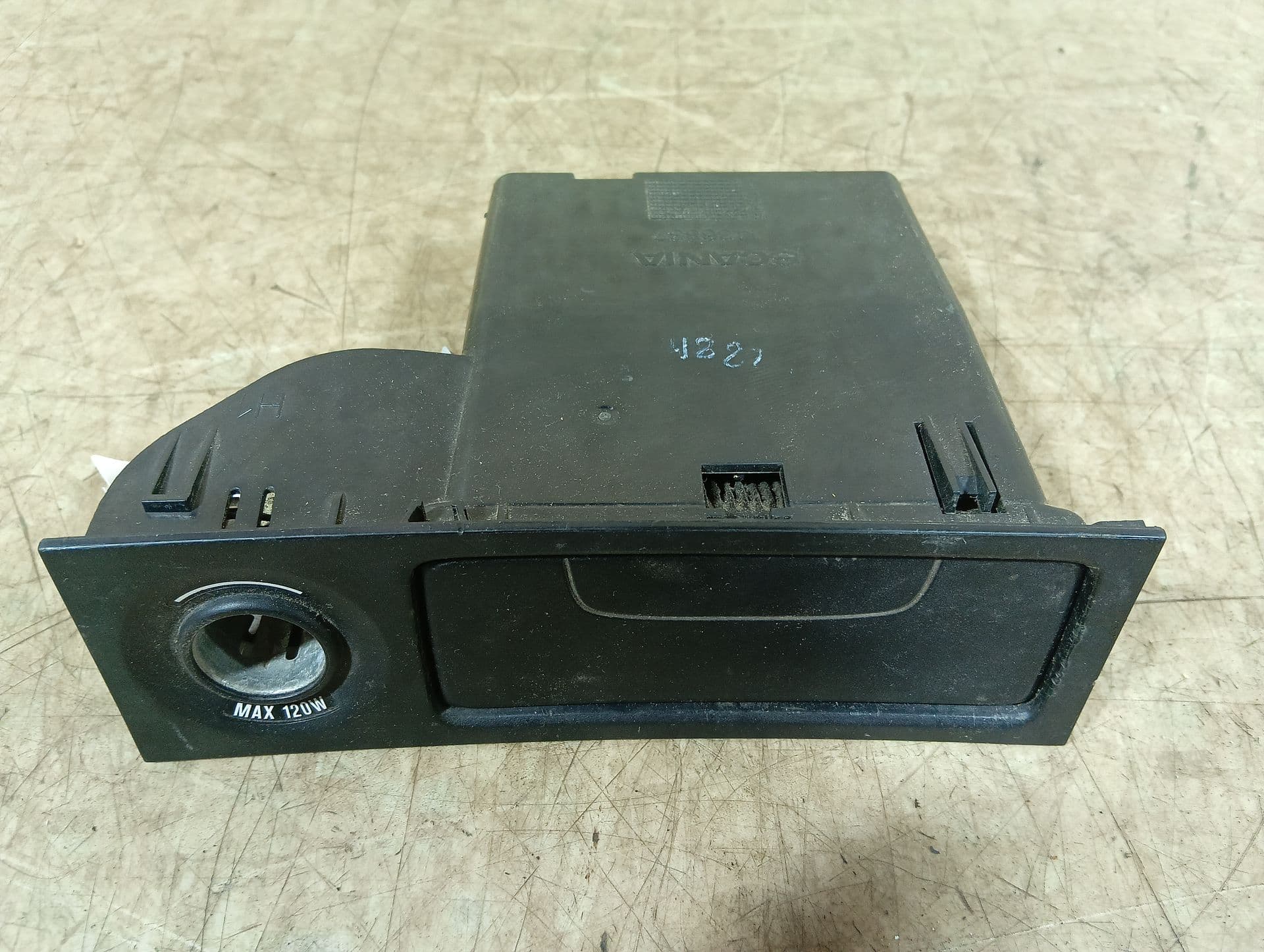 photo-1