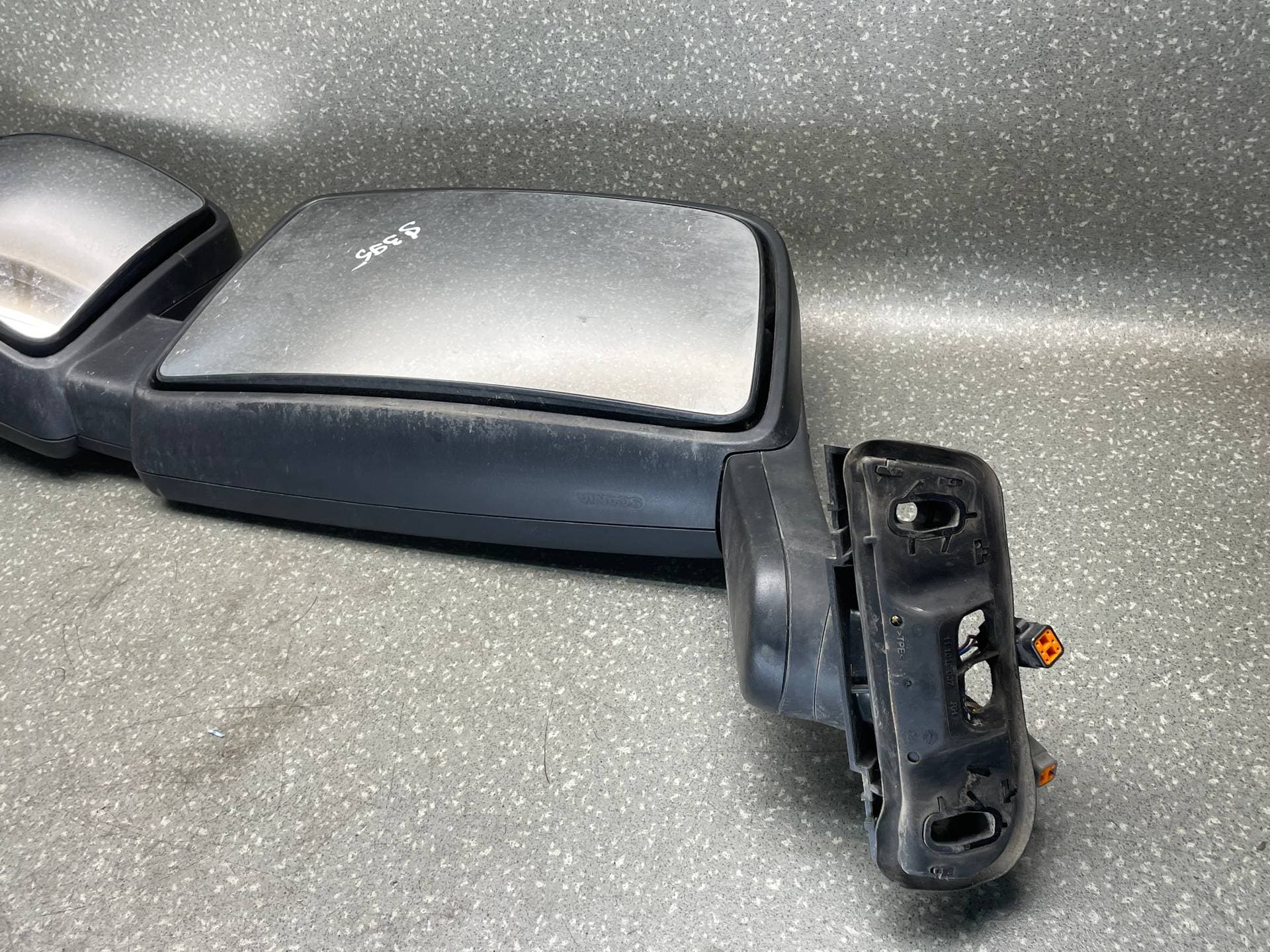 photo-1