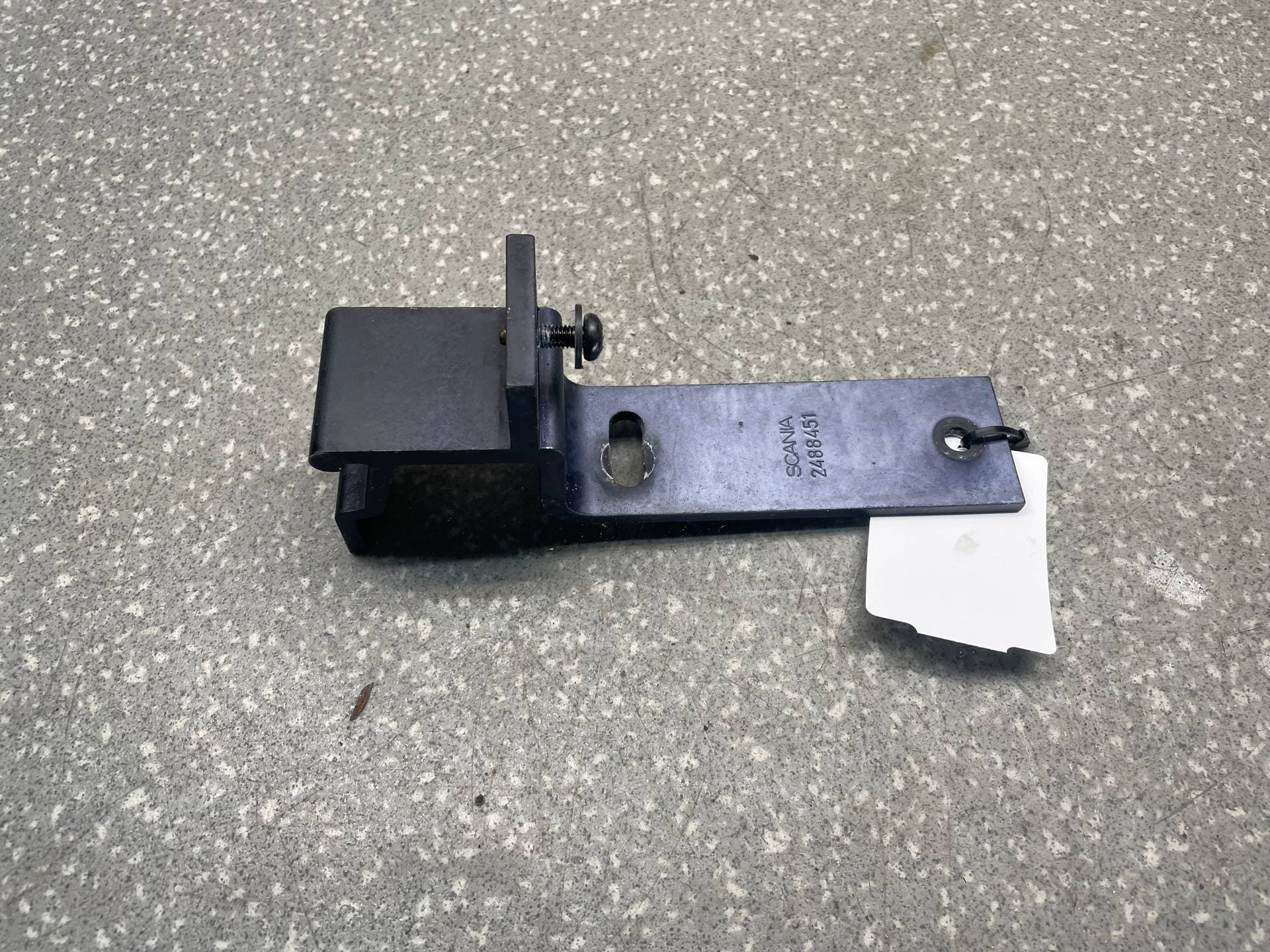 photo-1