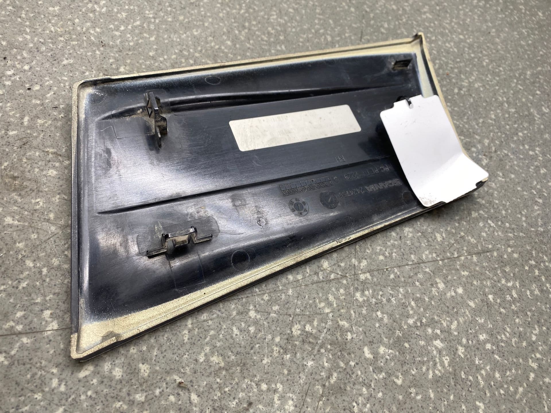 photo-1