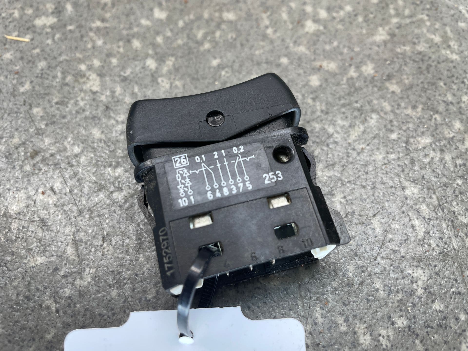 photo-1