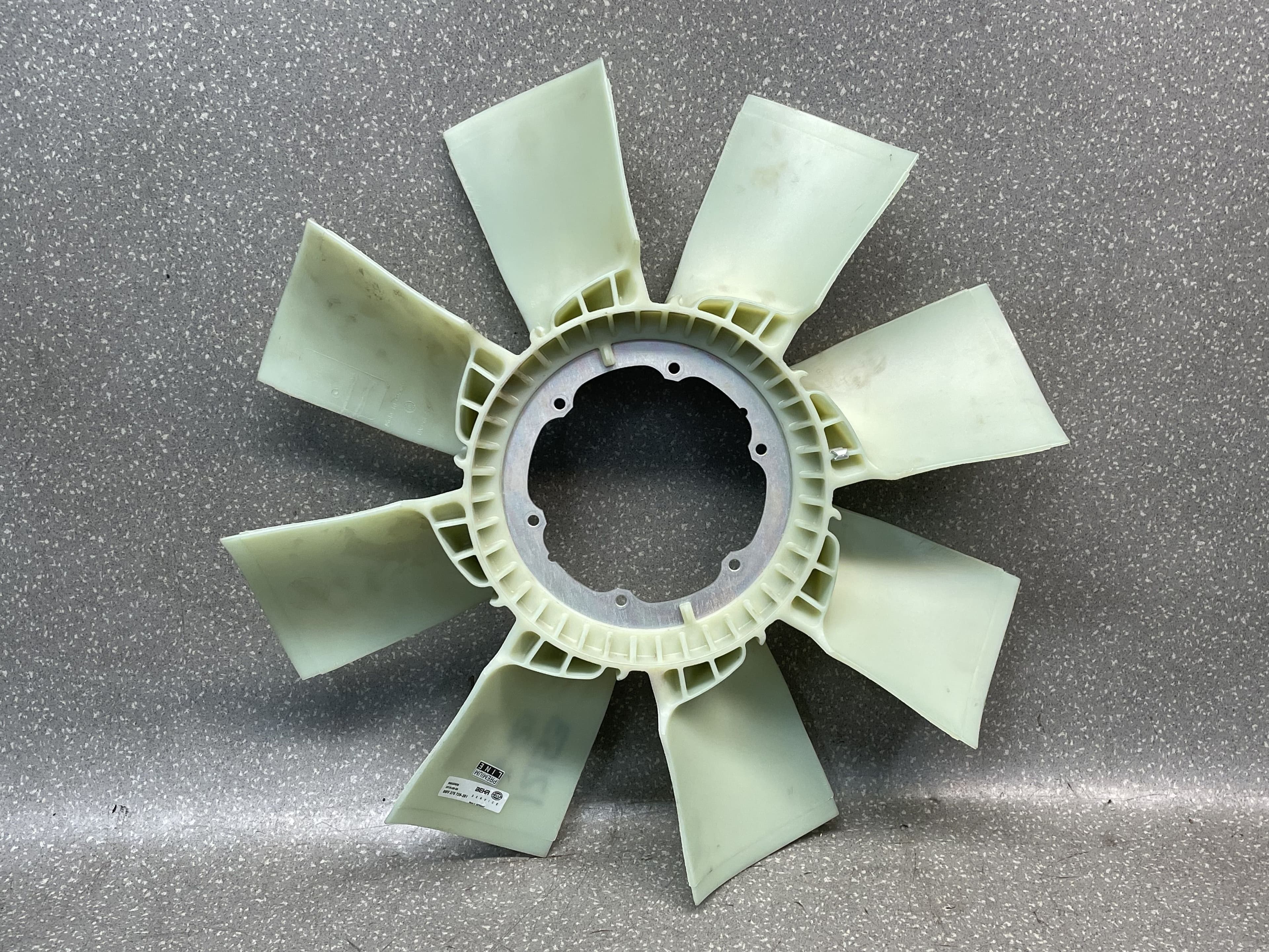 photo-1