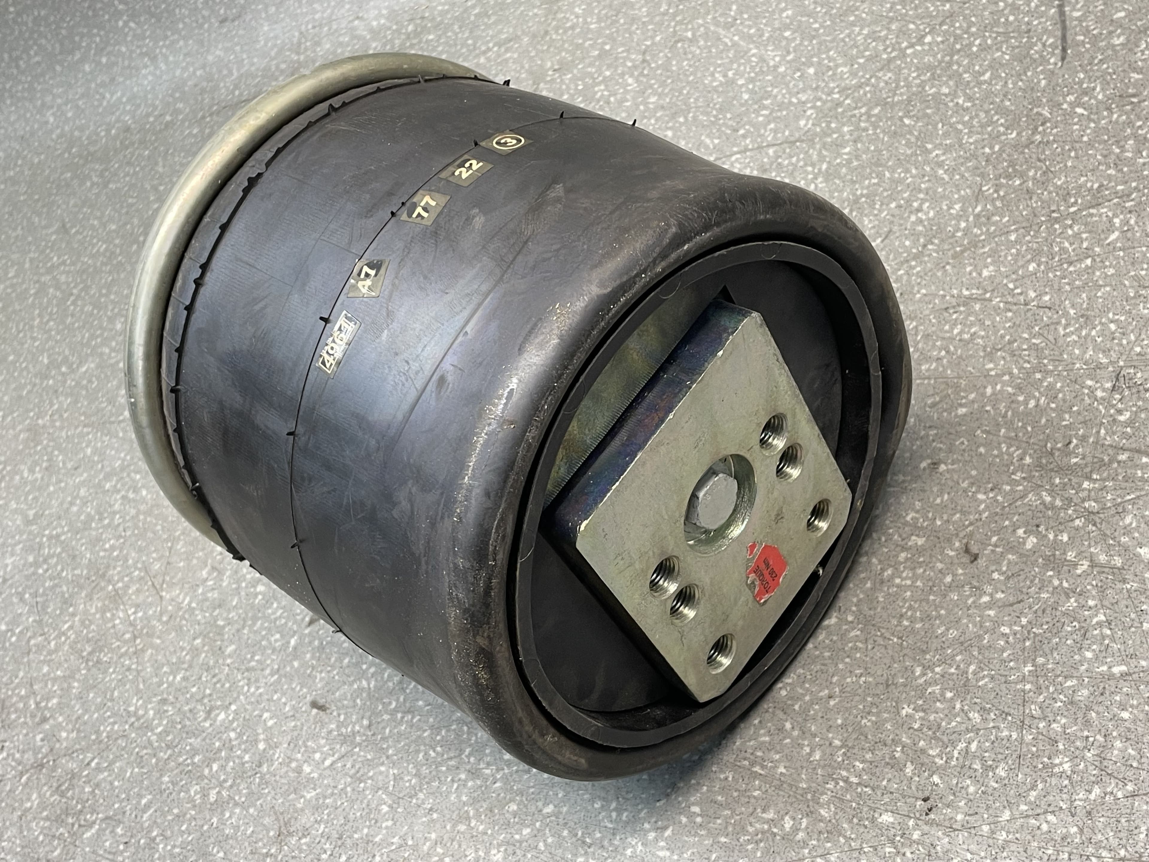 photo-1