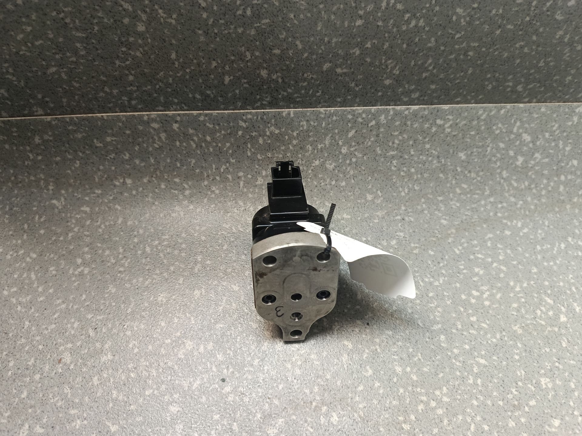 photo-1