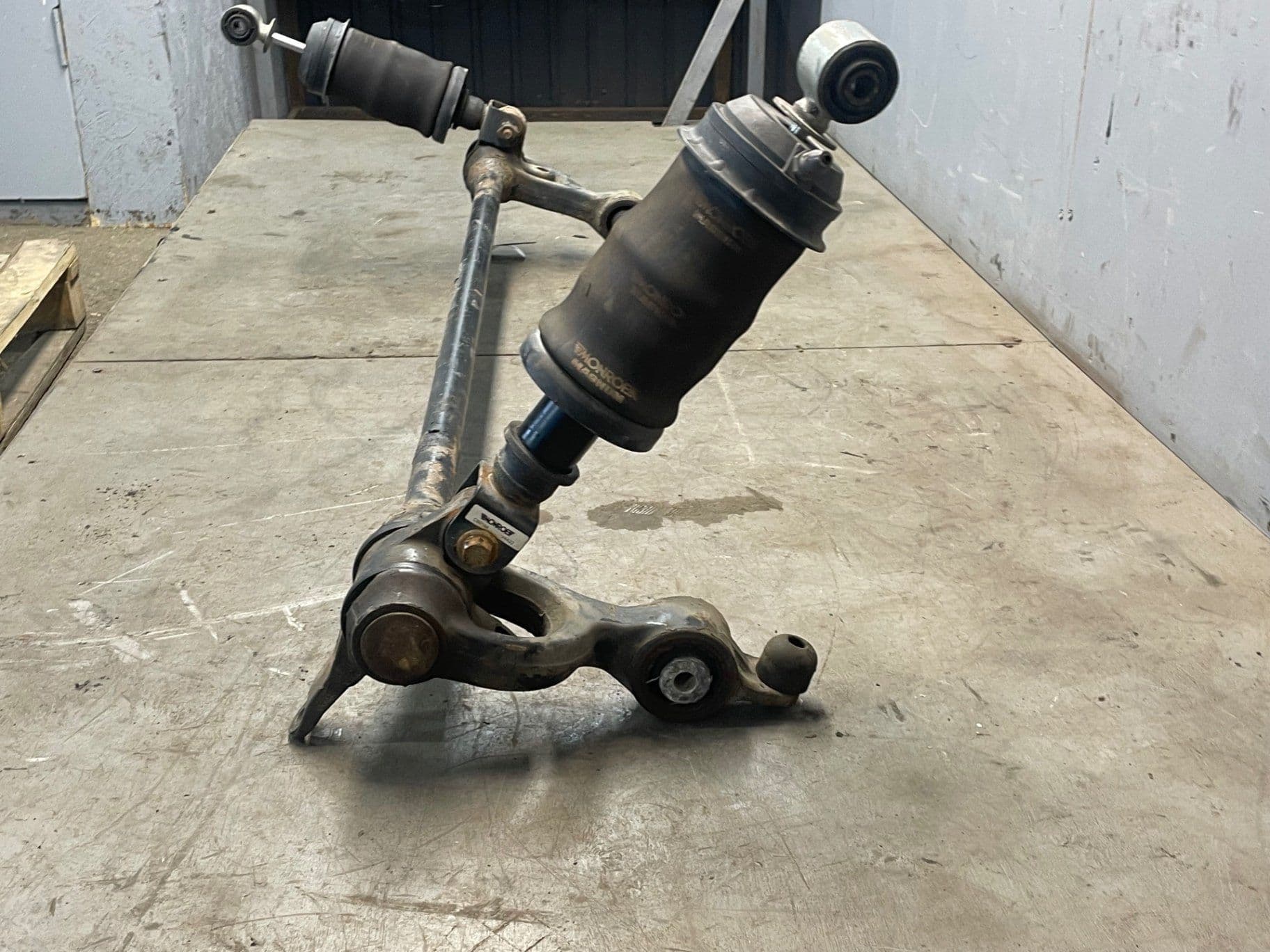 photo-0