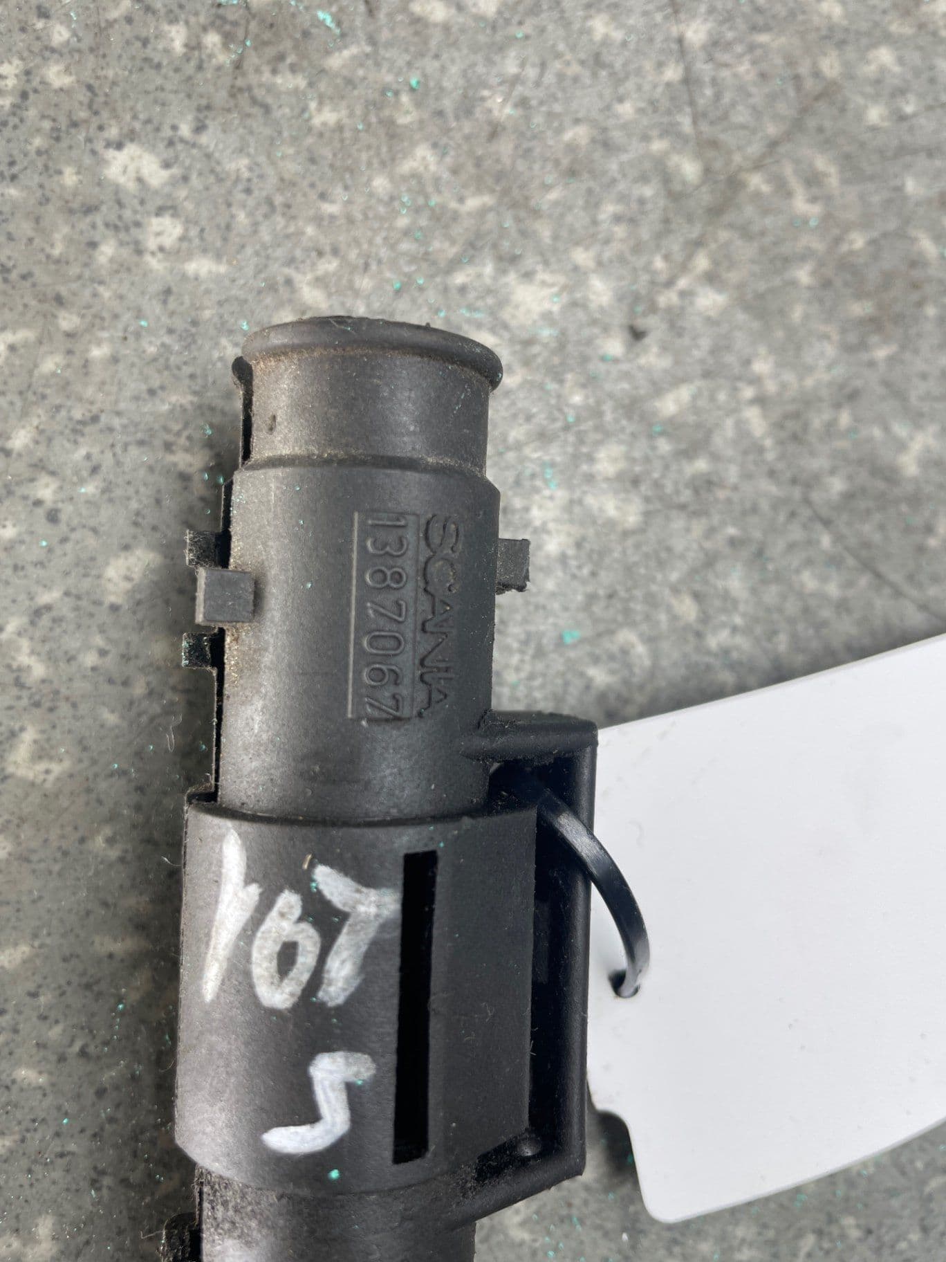 photo-1