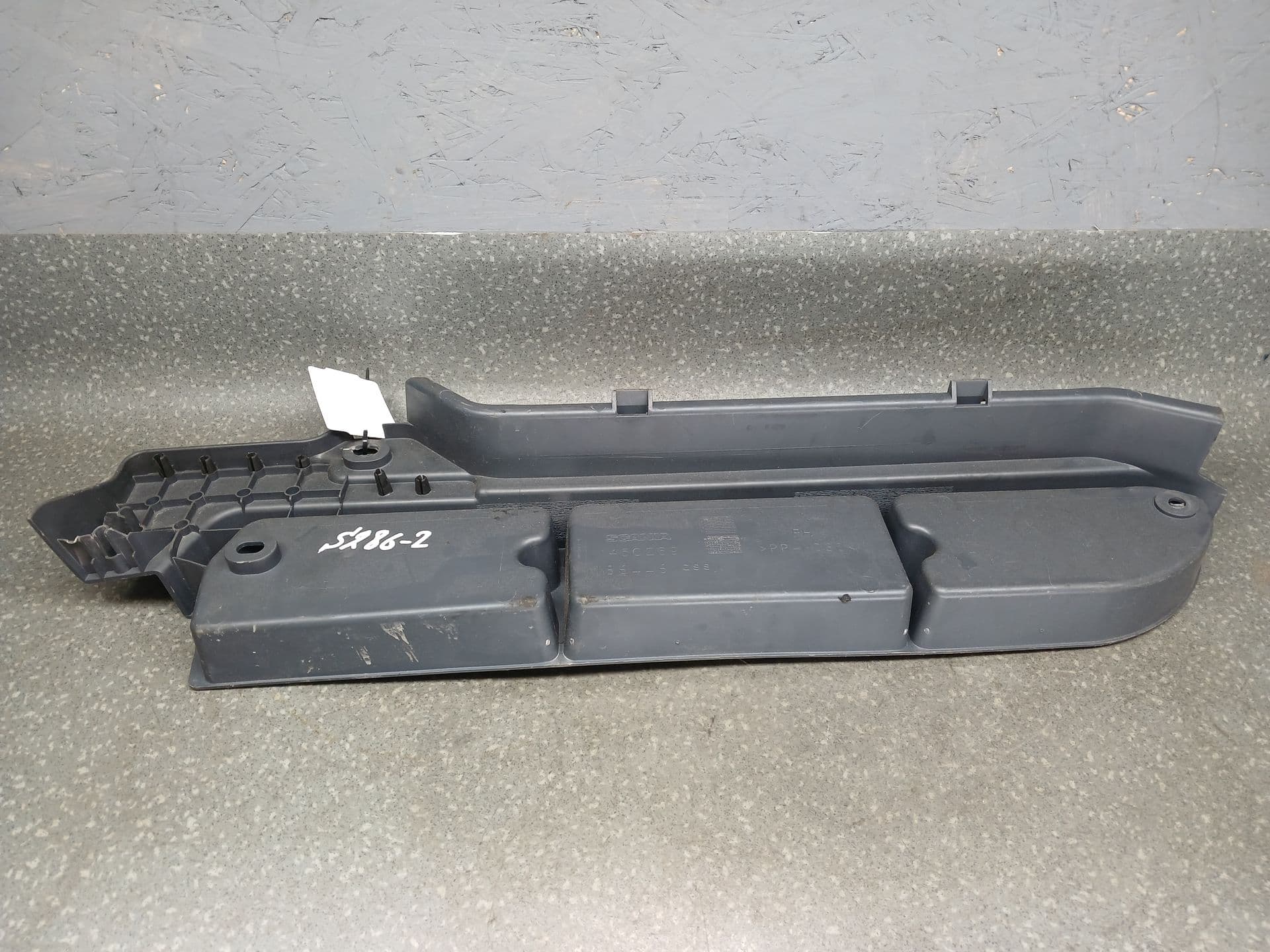 photo-1