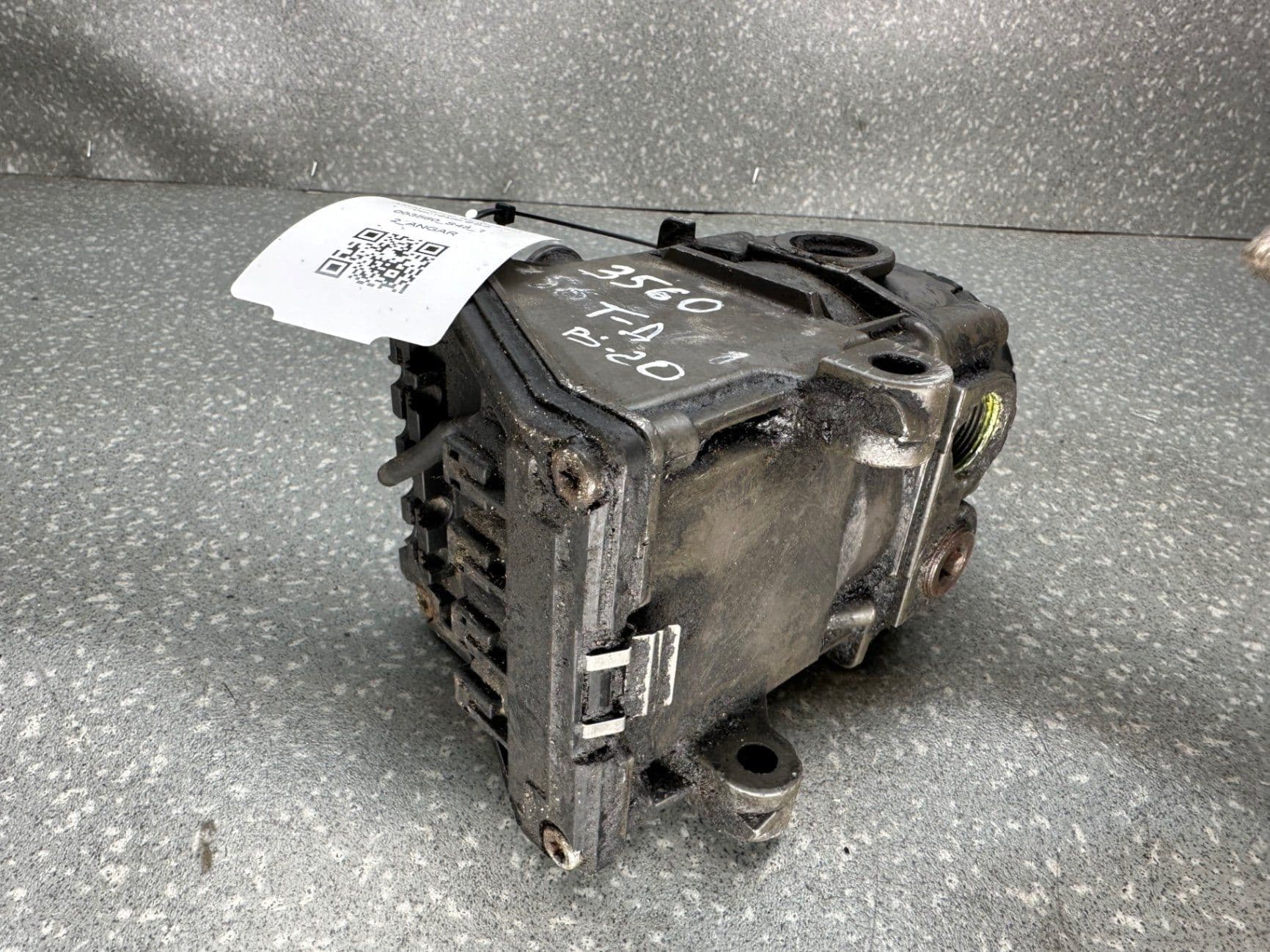 photo-1
