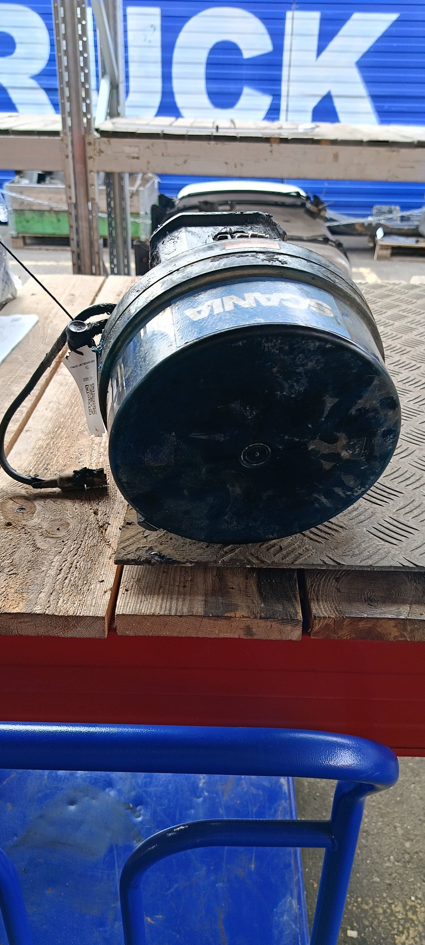photo-1