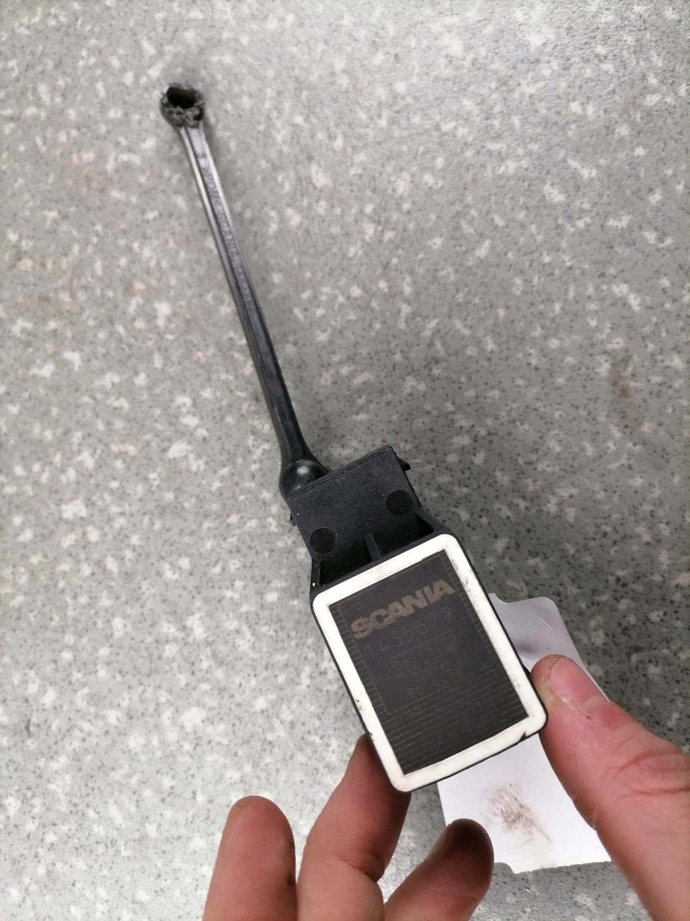 photo-0