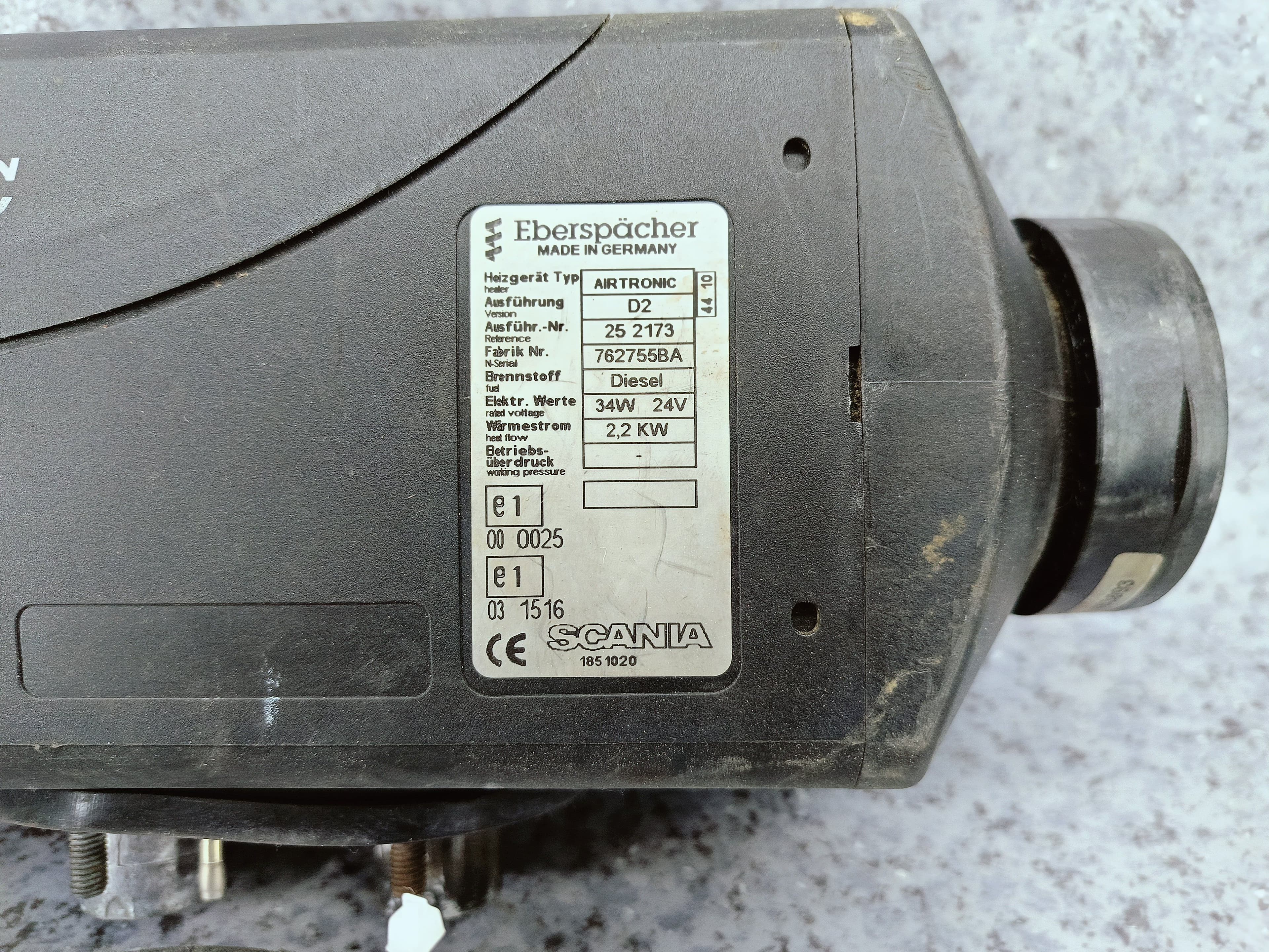 photo-1