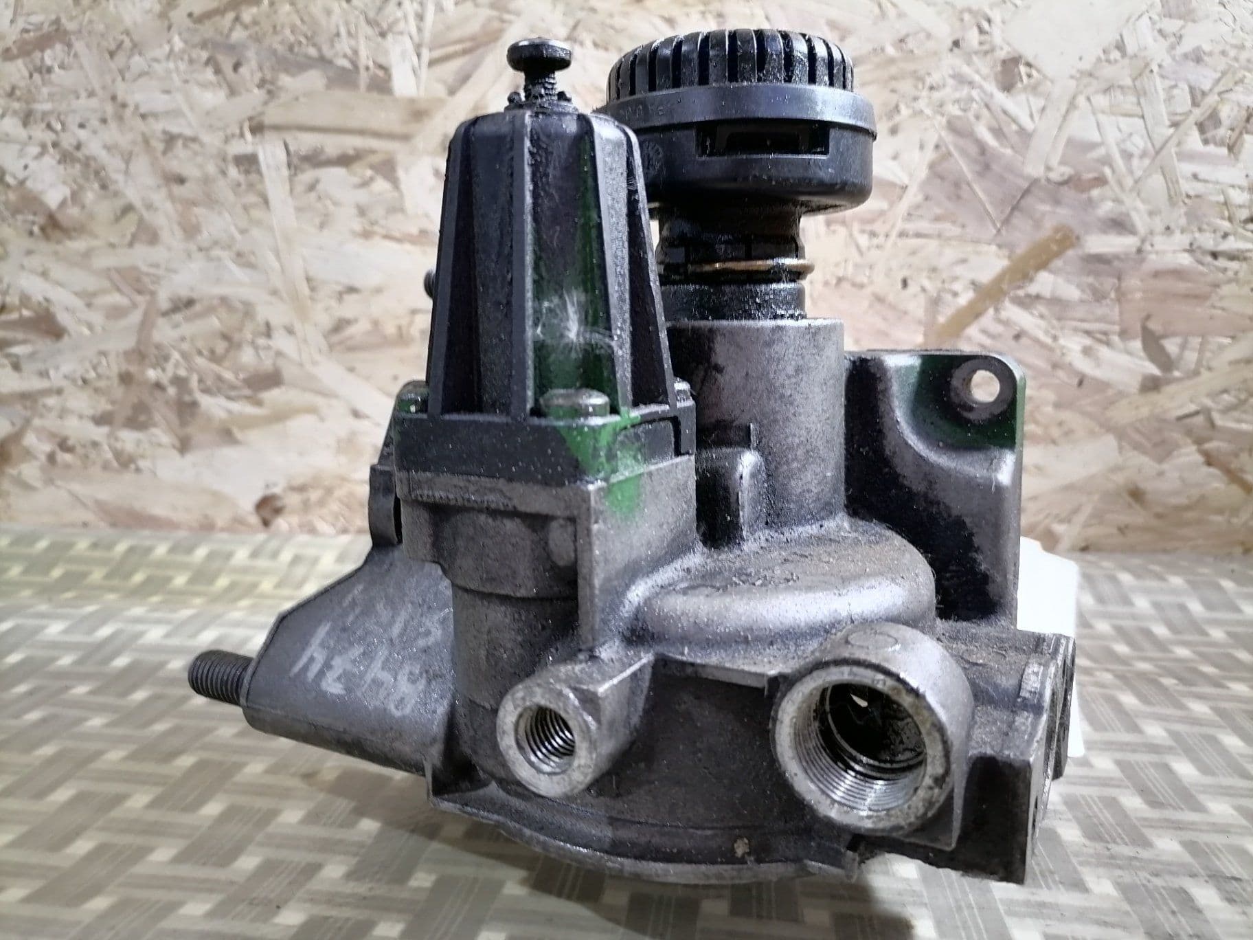 photo-0