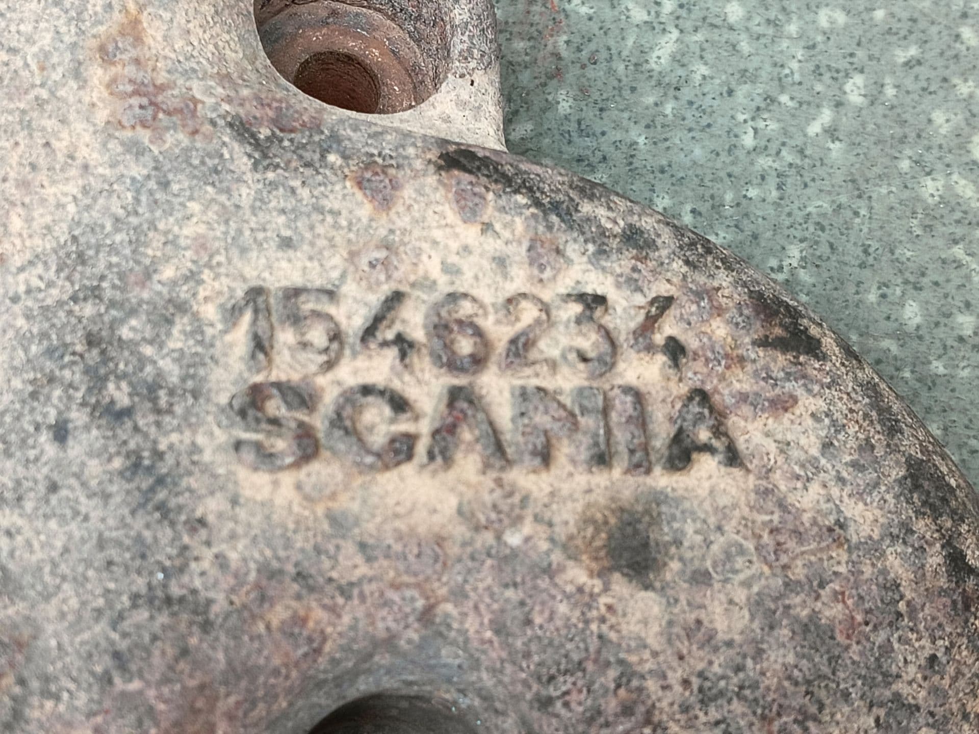 photo-1