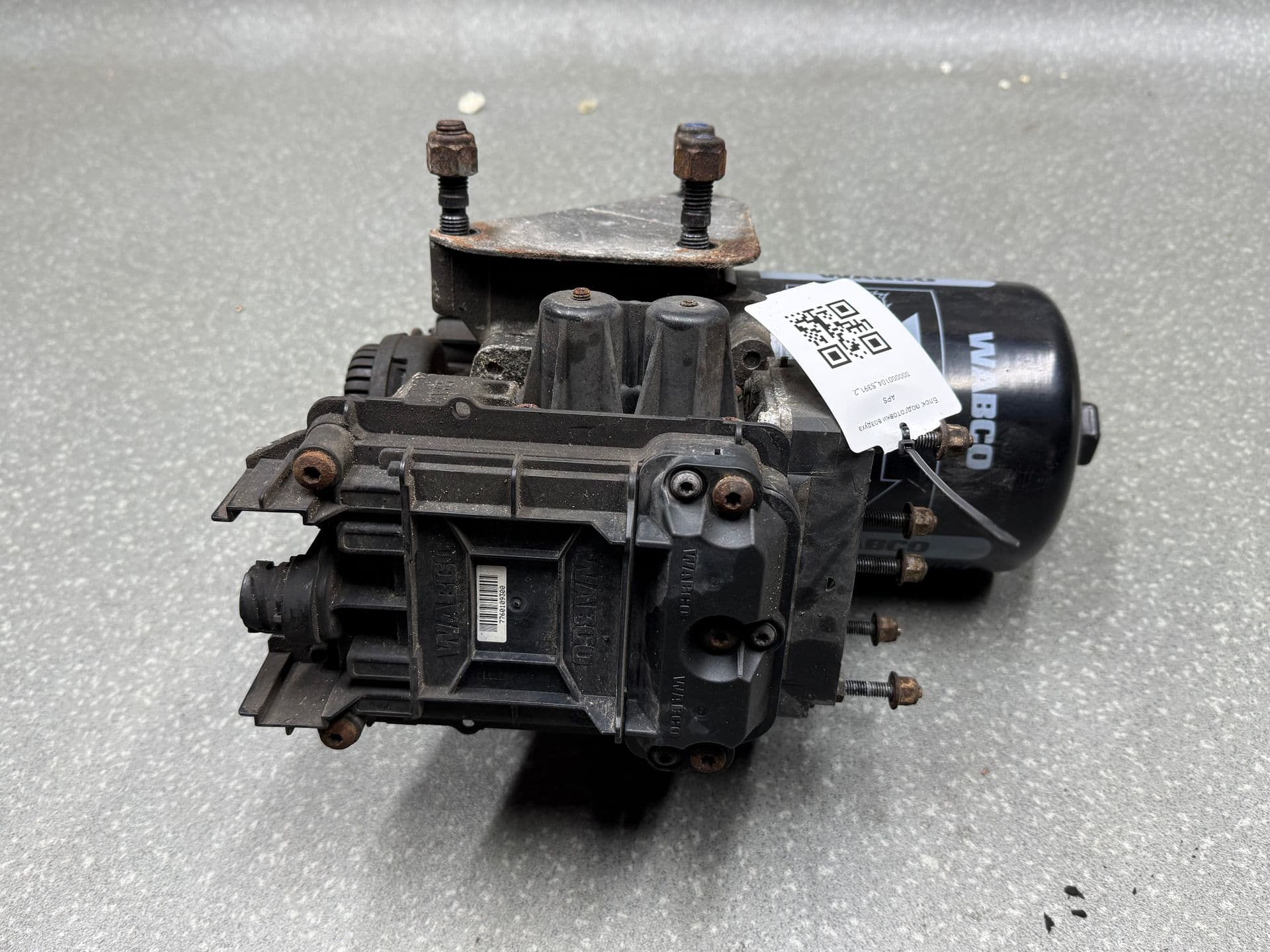 photo-1