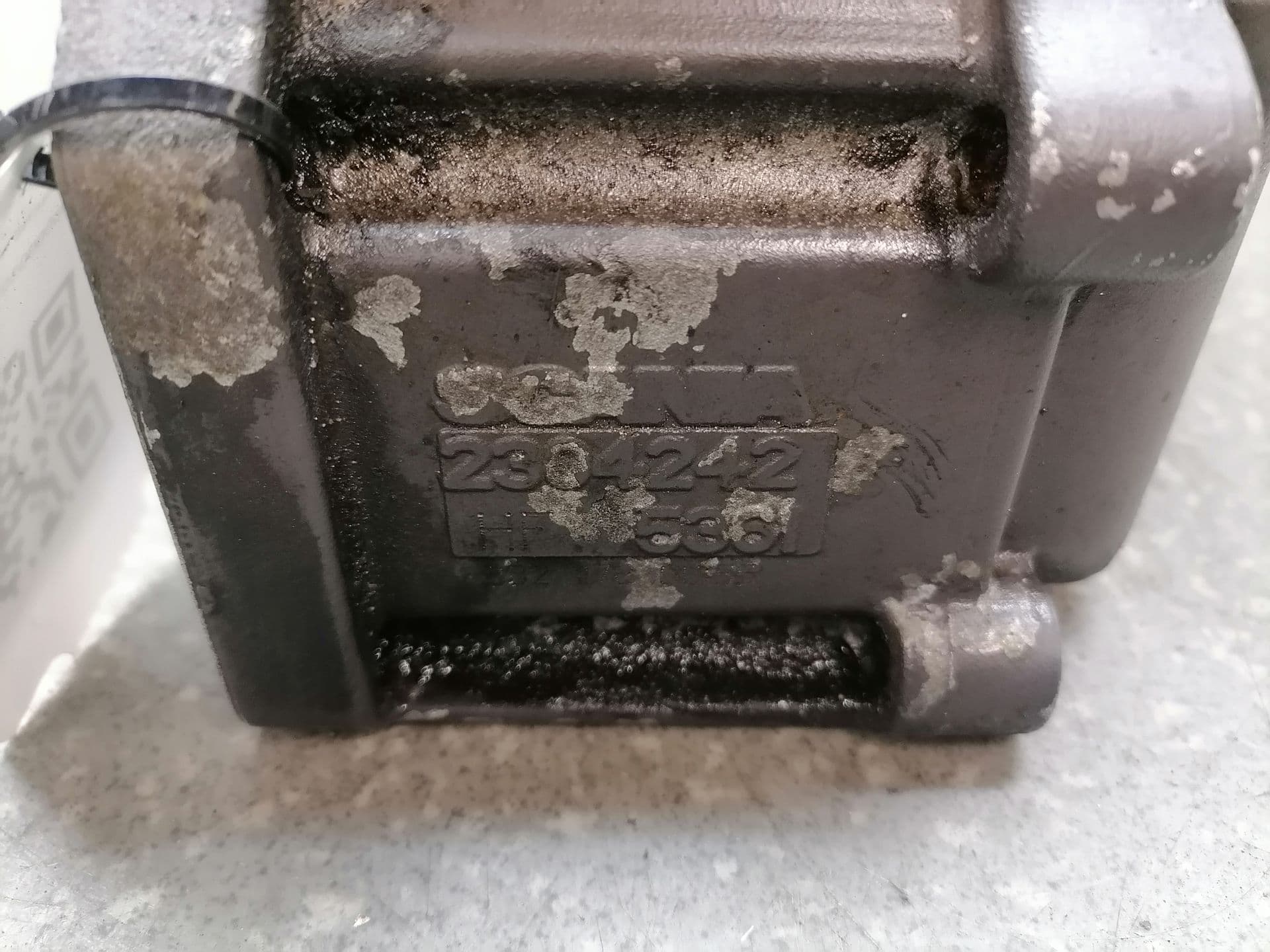 photo-1