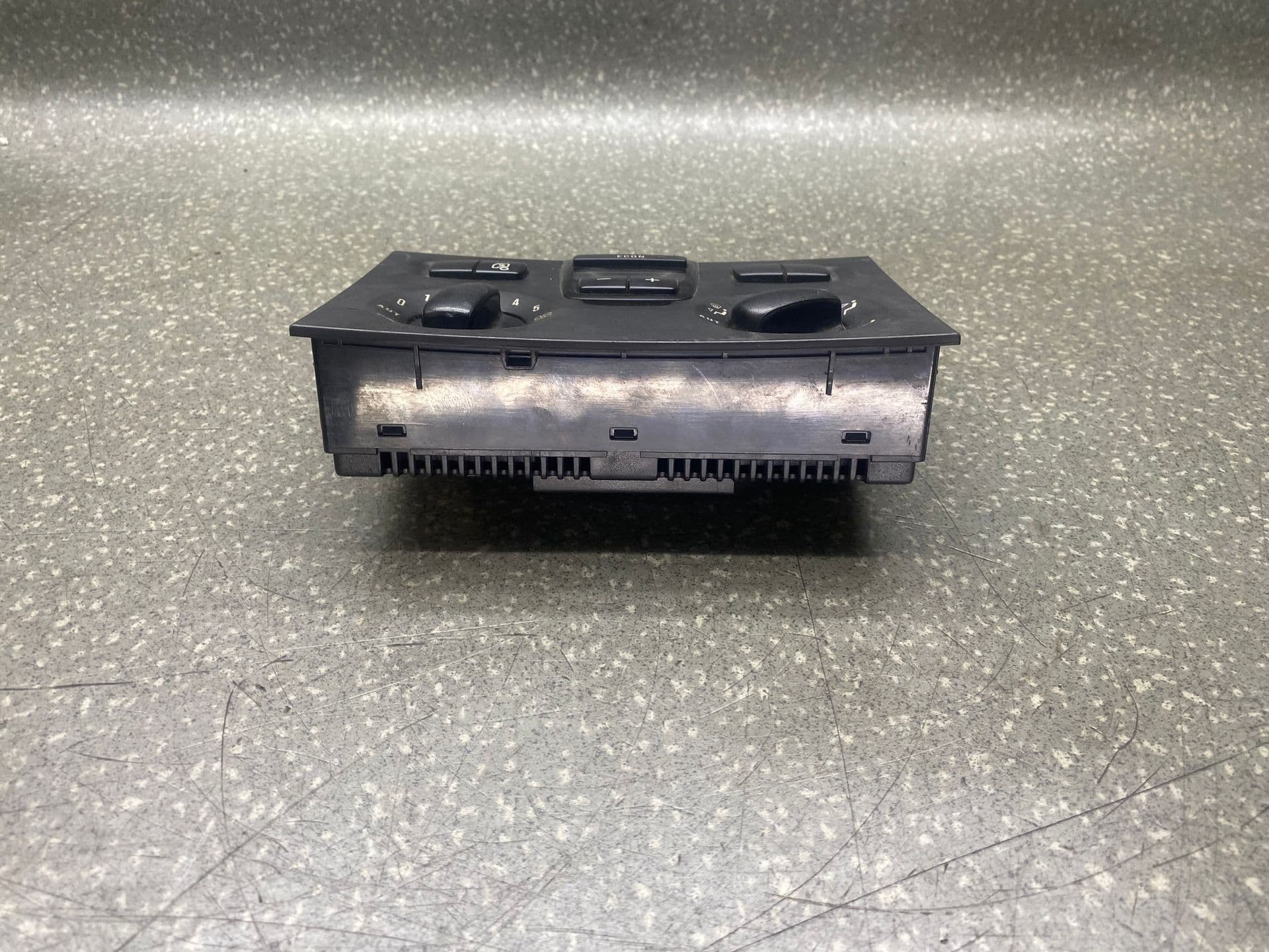 photo-0