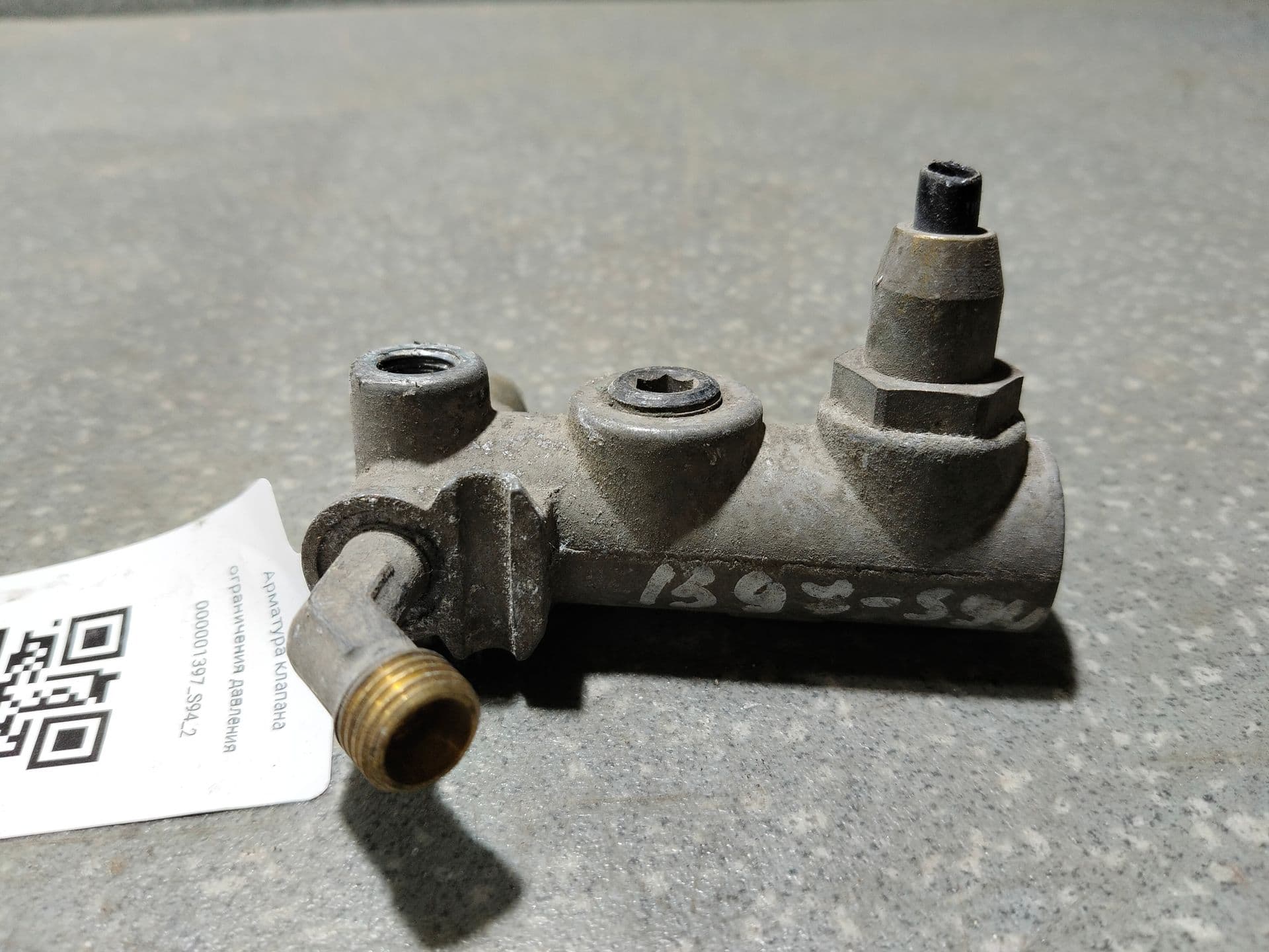 photo-1