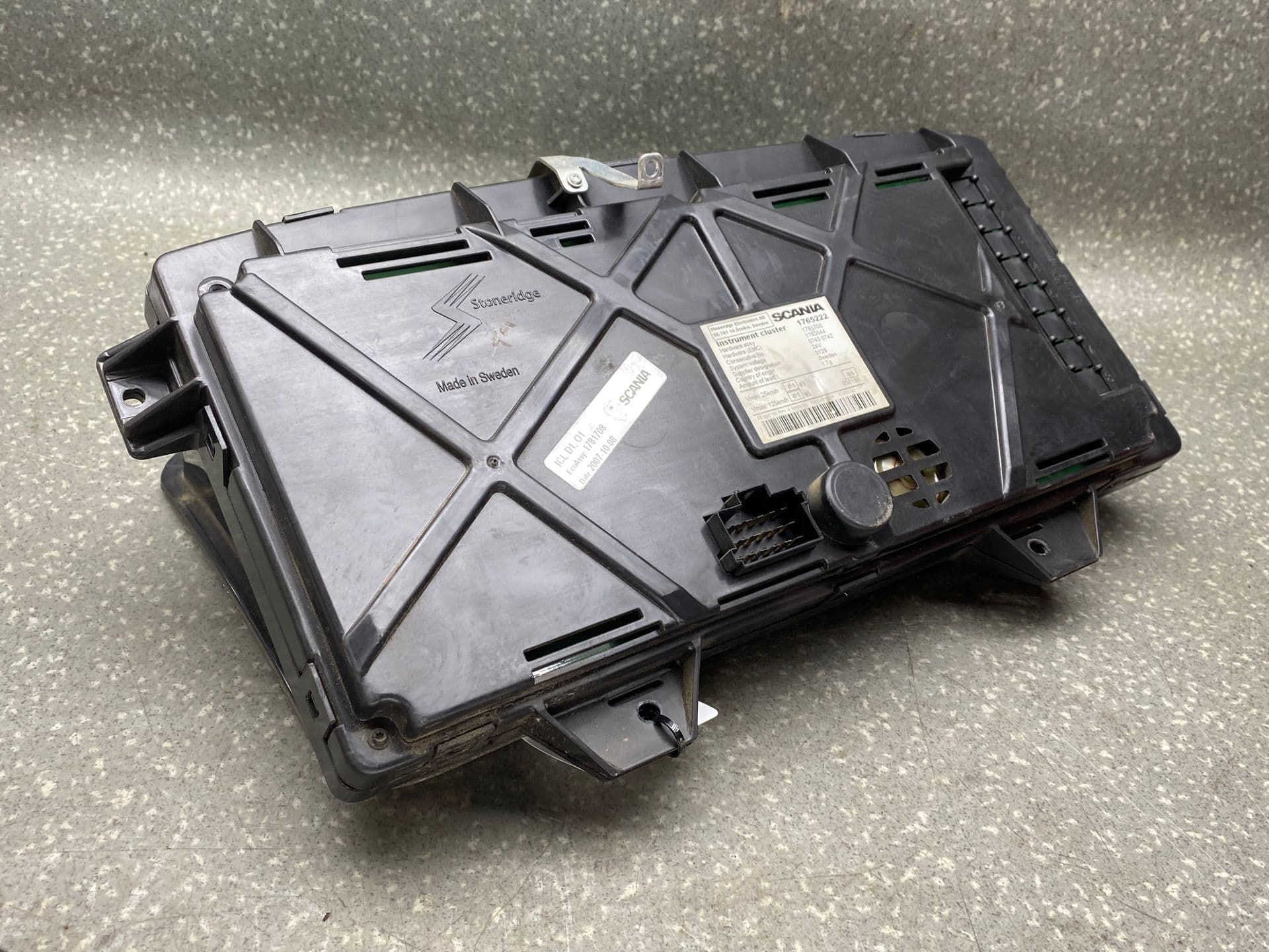 photo-1