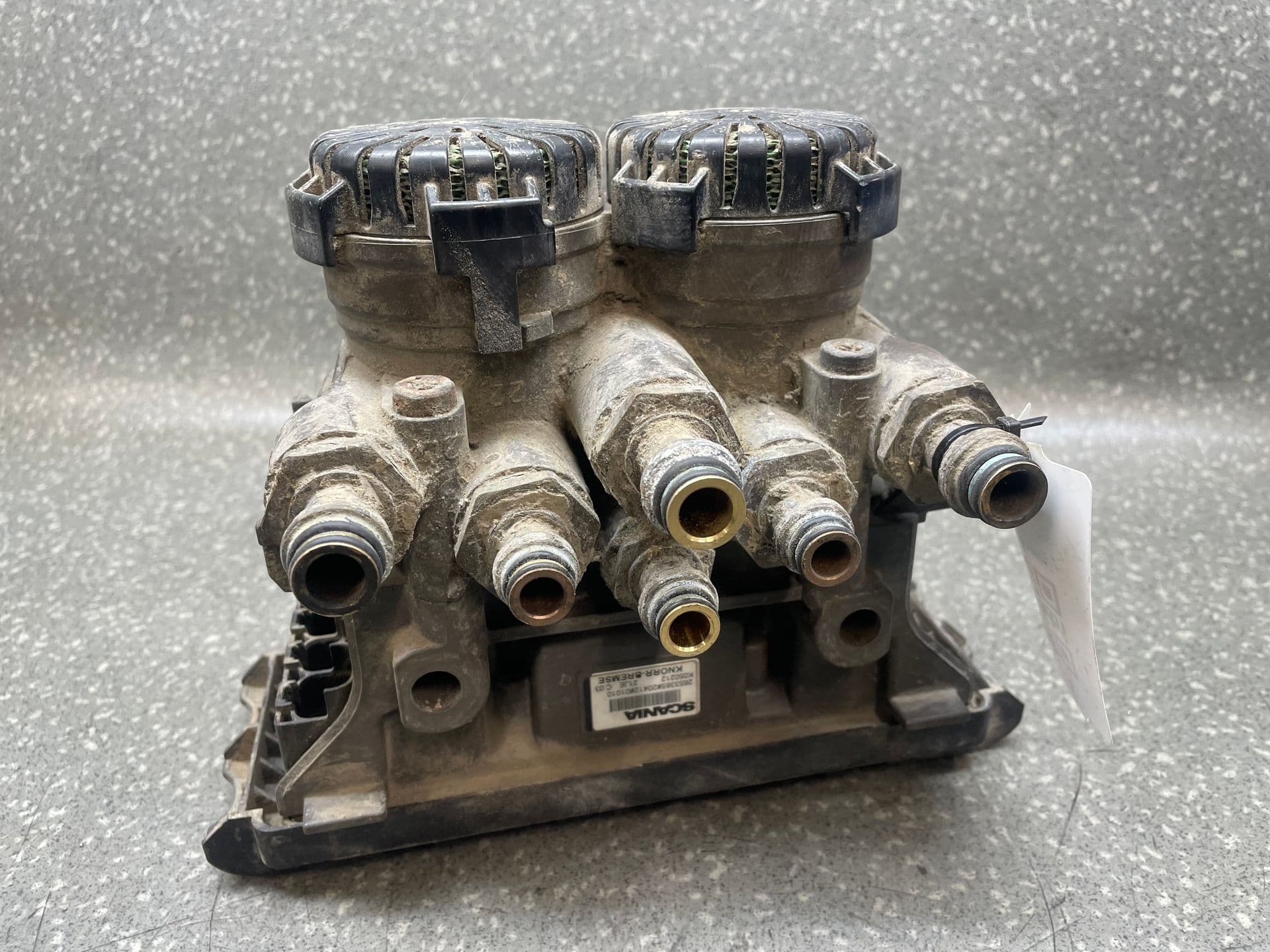photo-1