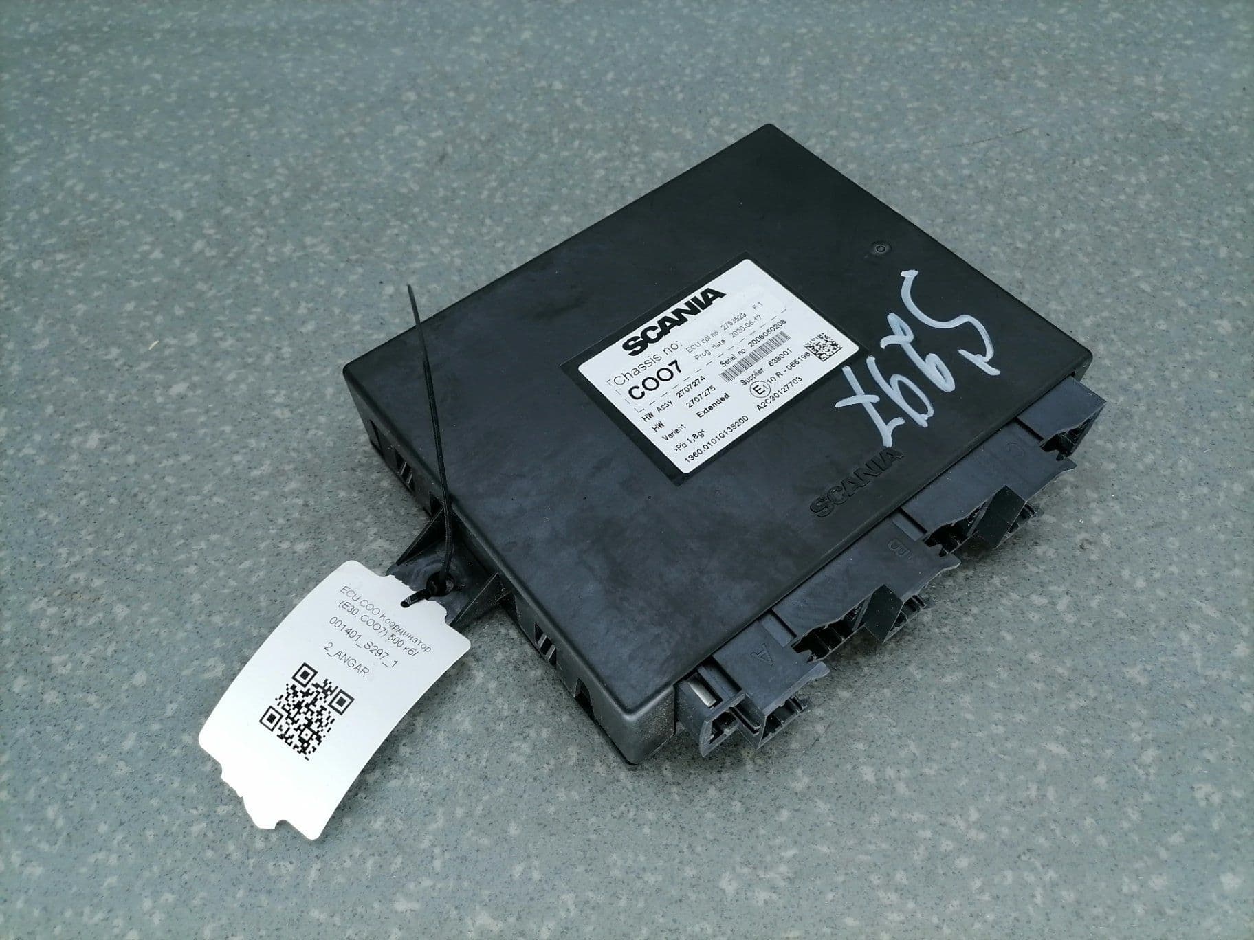 photo-0
