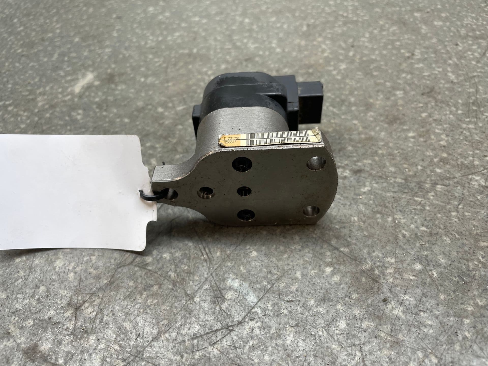 photo-0