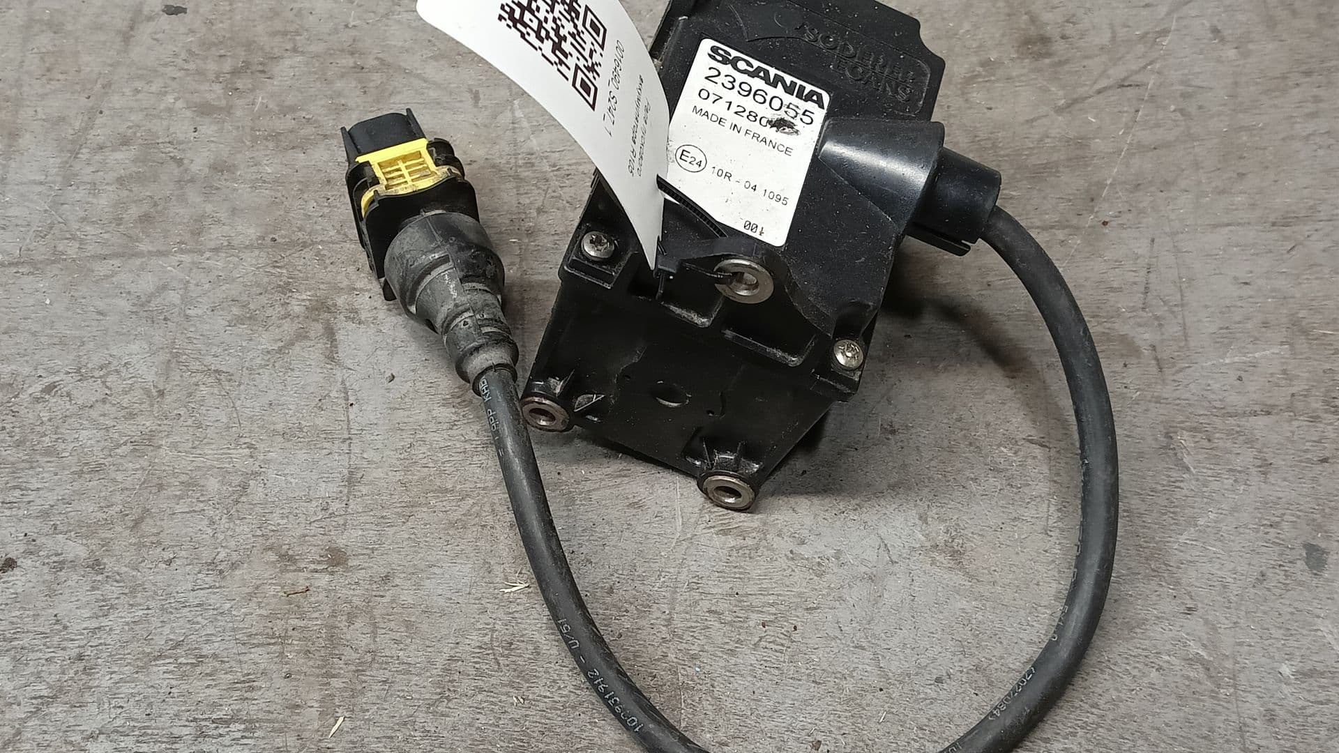 photo-1