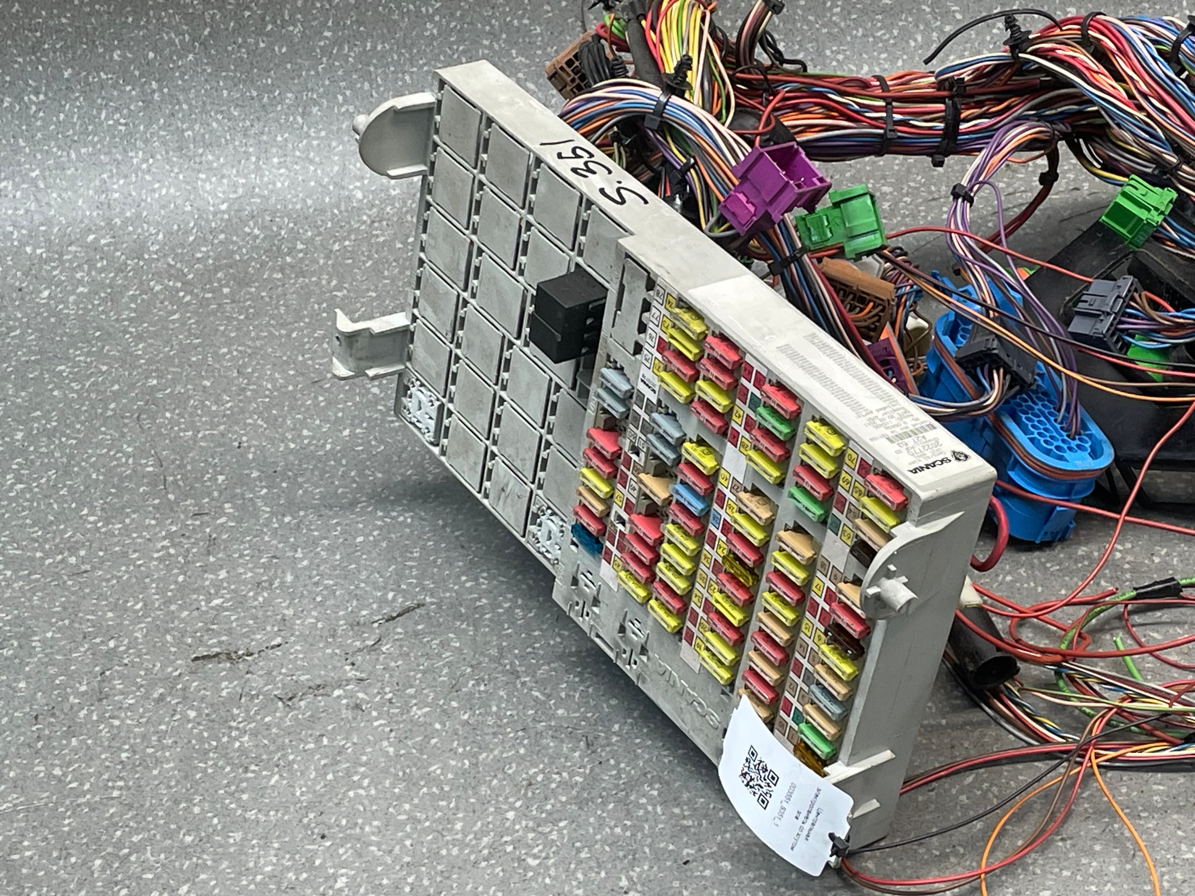 photo-1