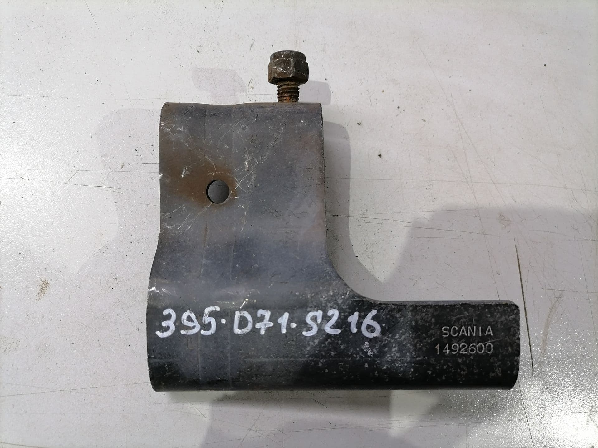 photo-1