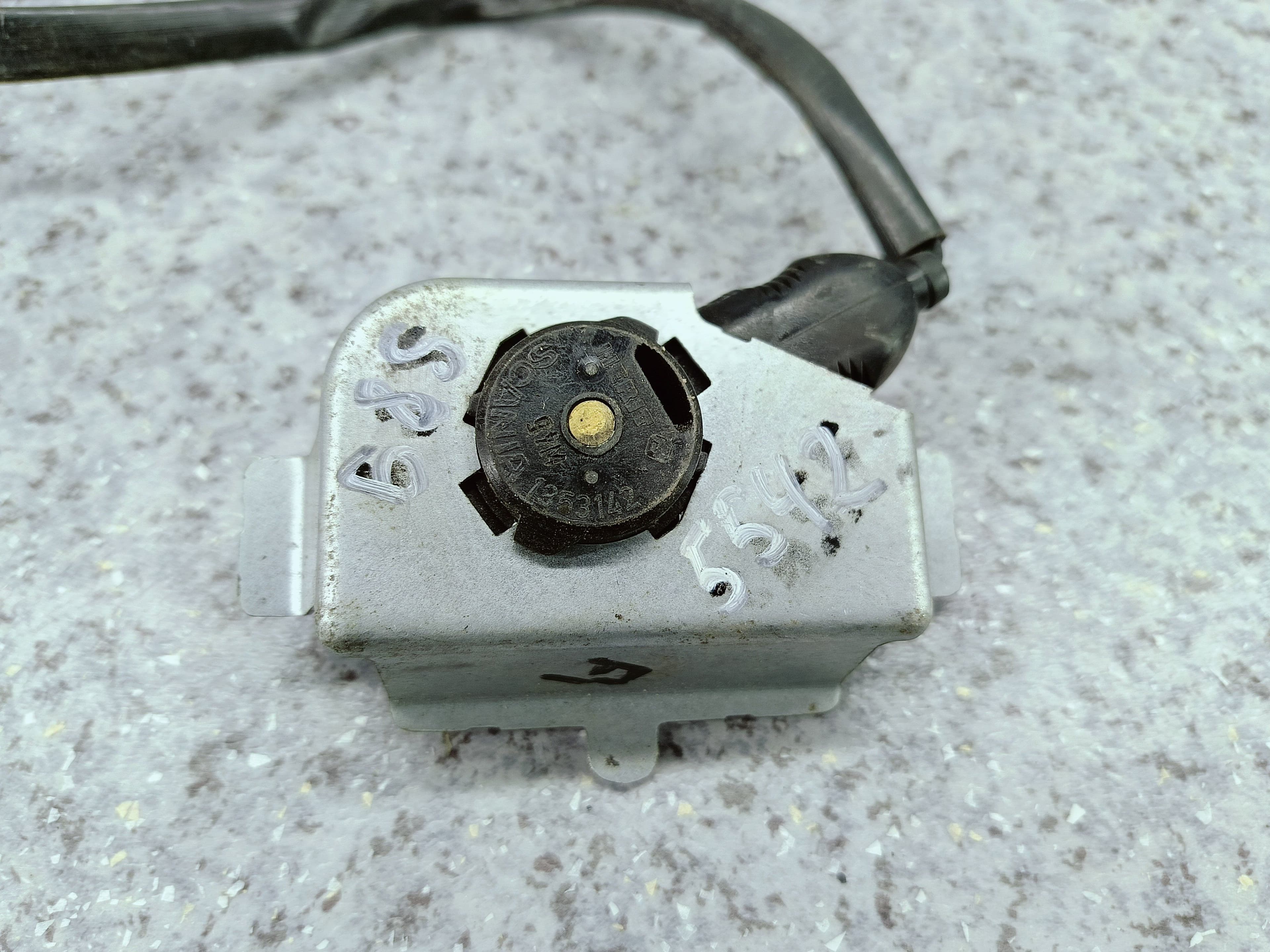 photo-1