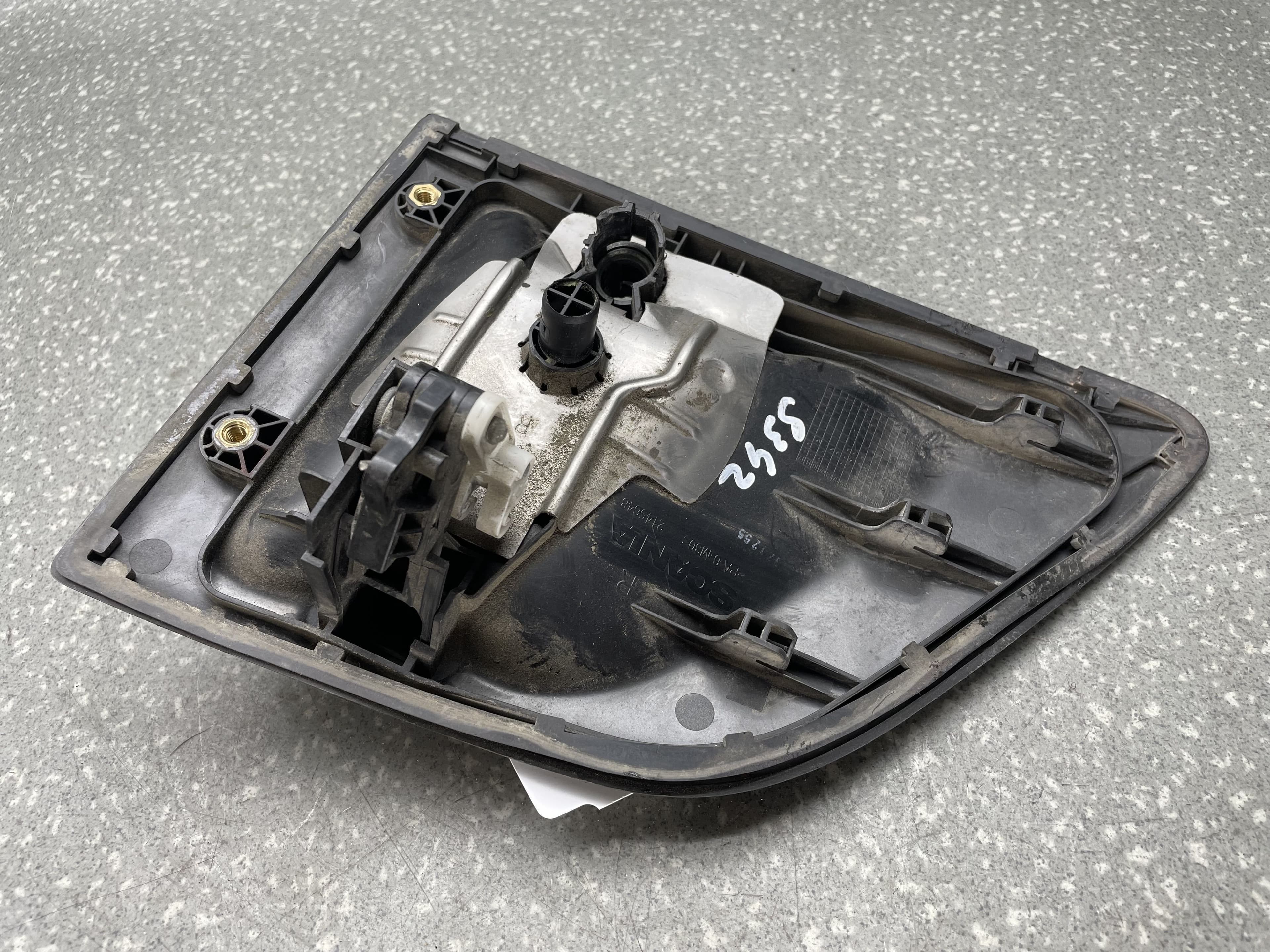photo-1