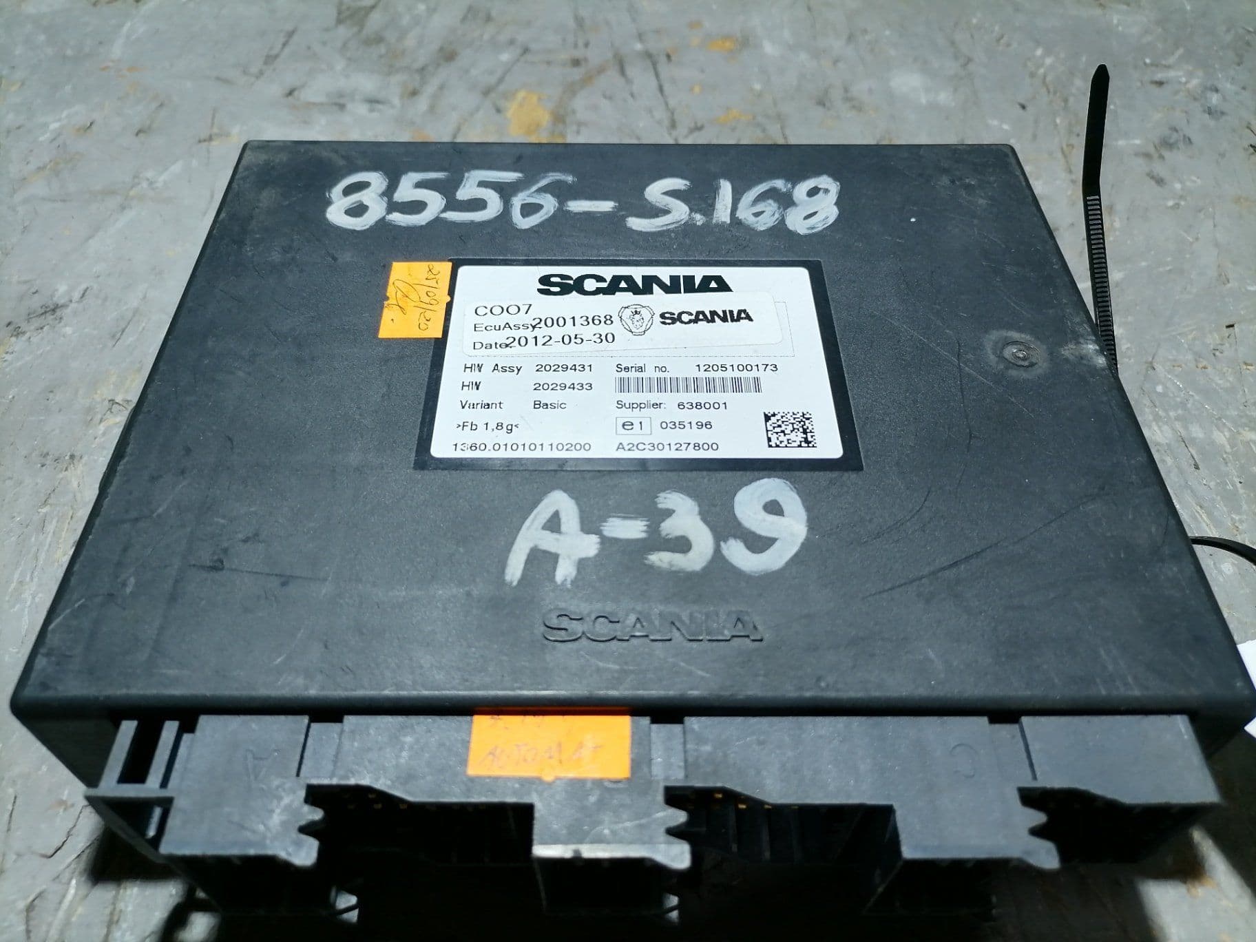 photo-0