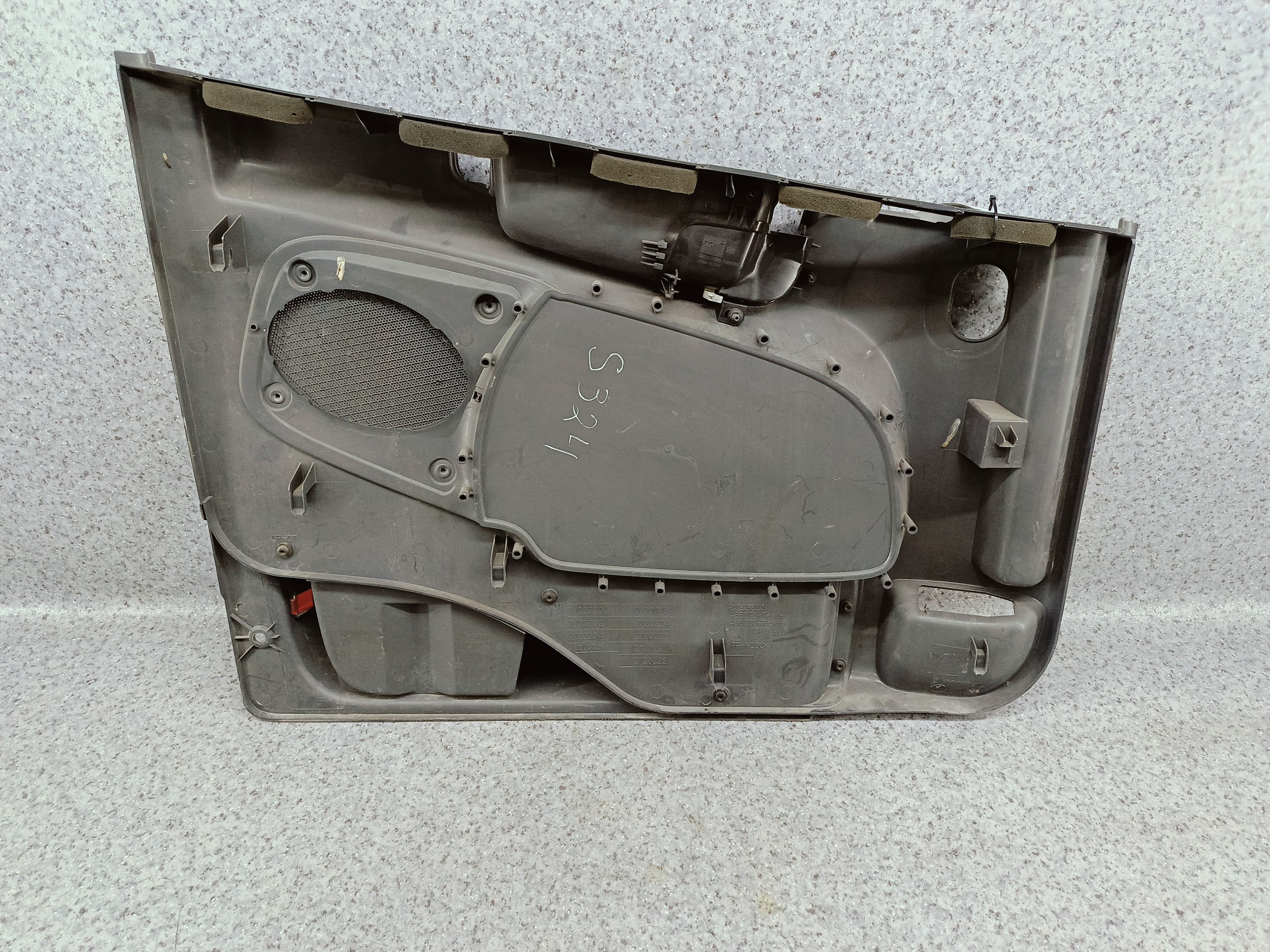 photo-1