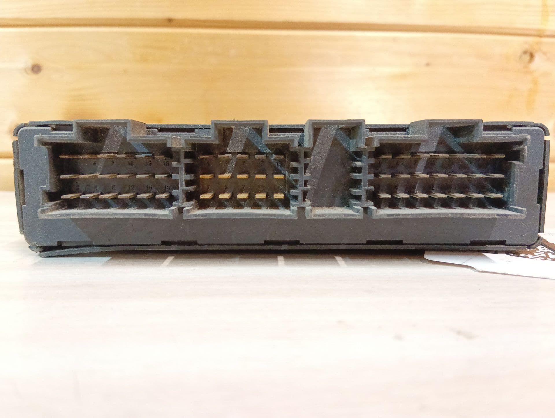 photo-1