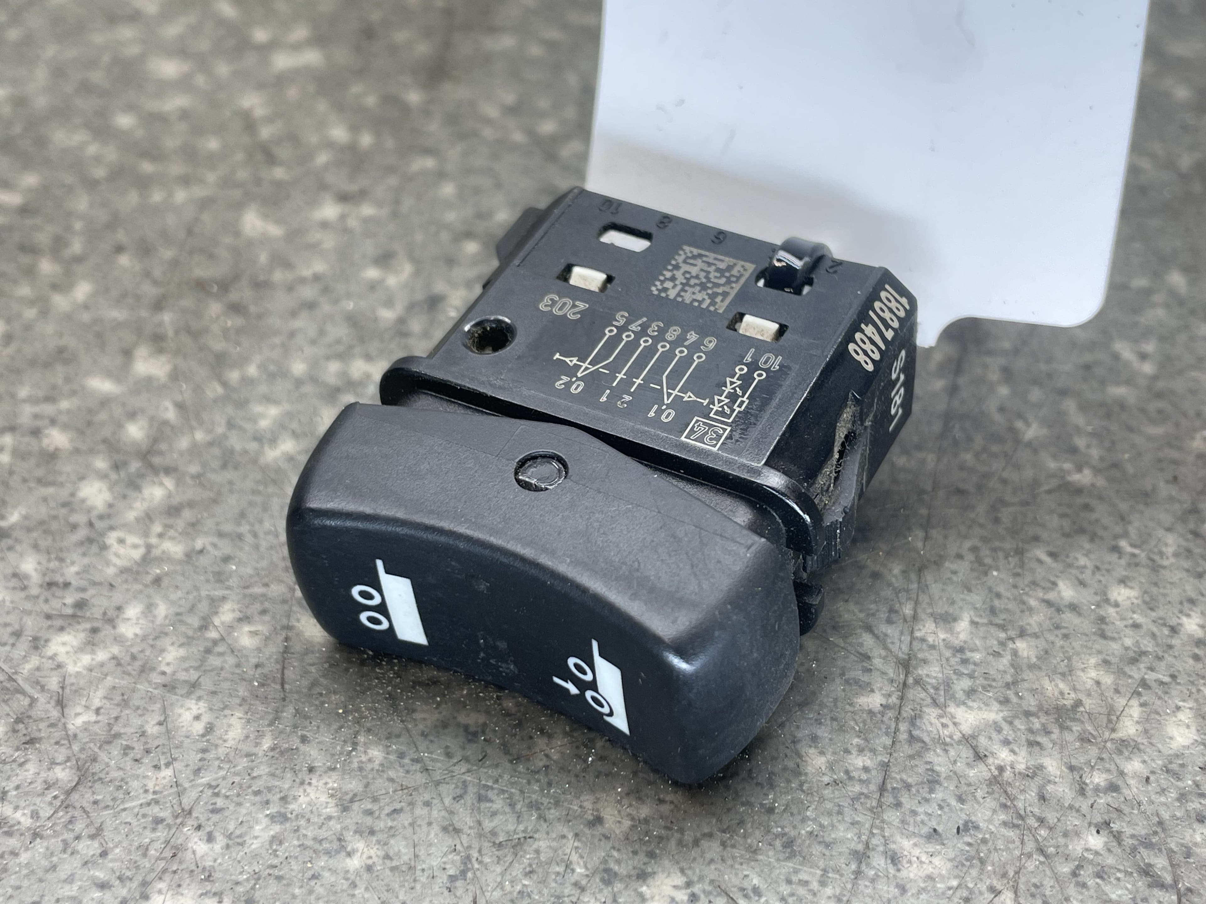 photo-1